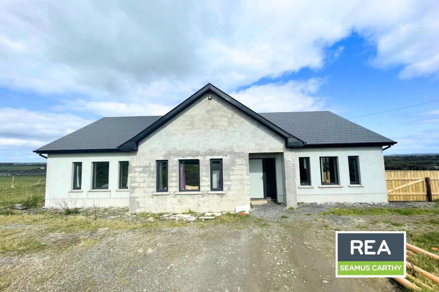 Carrowntornan, Four Mile House, Co. Roscommon, F42DH29