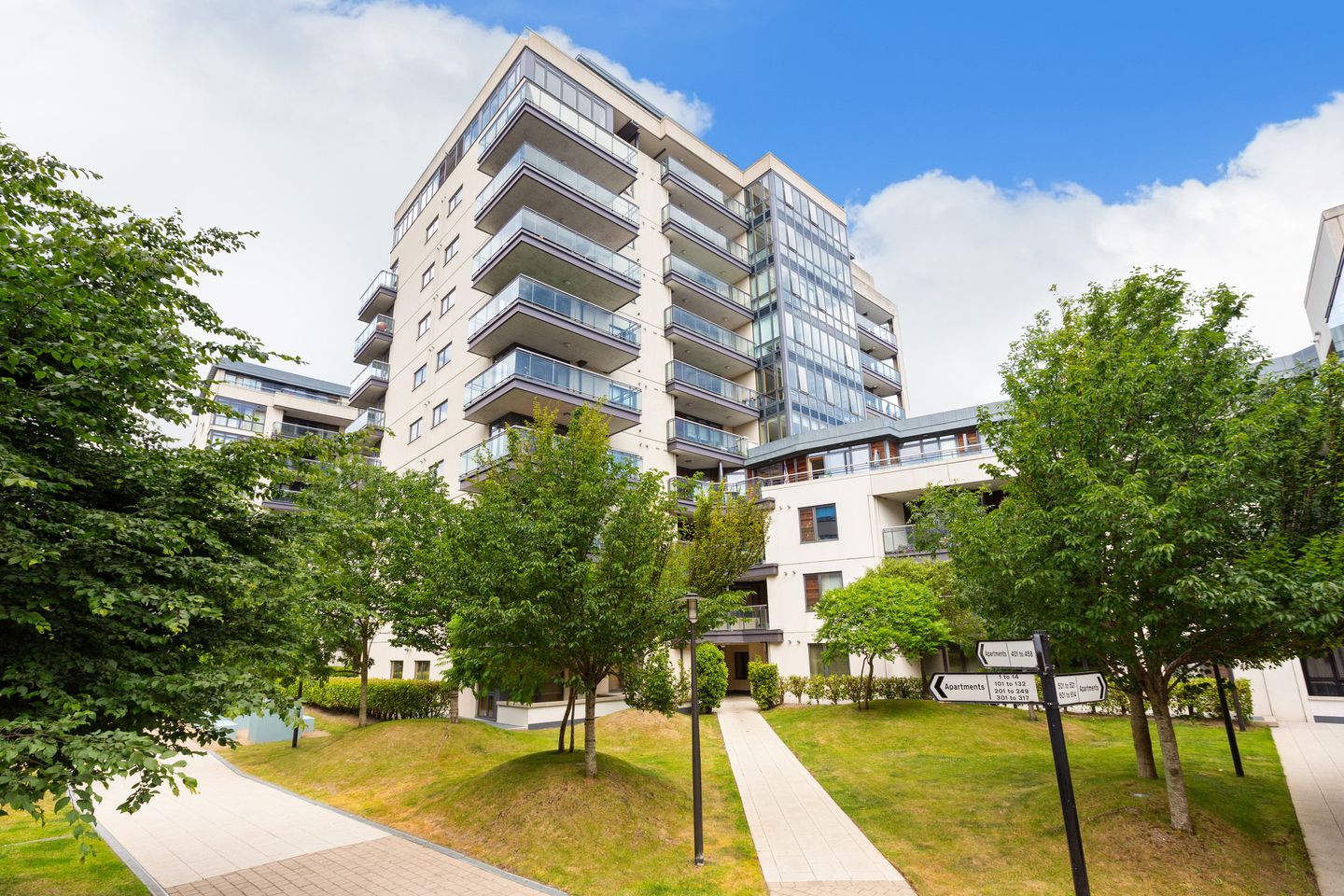 Apartment 412, Kilmainham Square, Dublin 8, D08R239