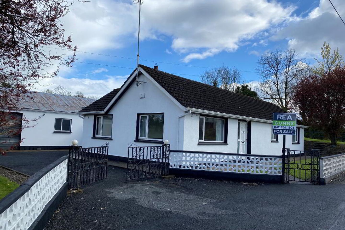 Coracharra, Carrickmacross, Co. Monaghan, A81WV80 is for sale on Daft.ie