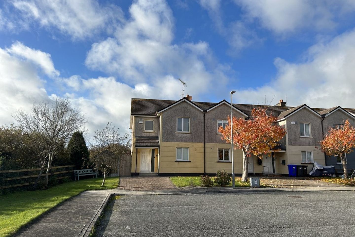 2 Glen Richards Cove, Poulshone, Courtown, Co. Wexford, Y25VW64 is for