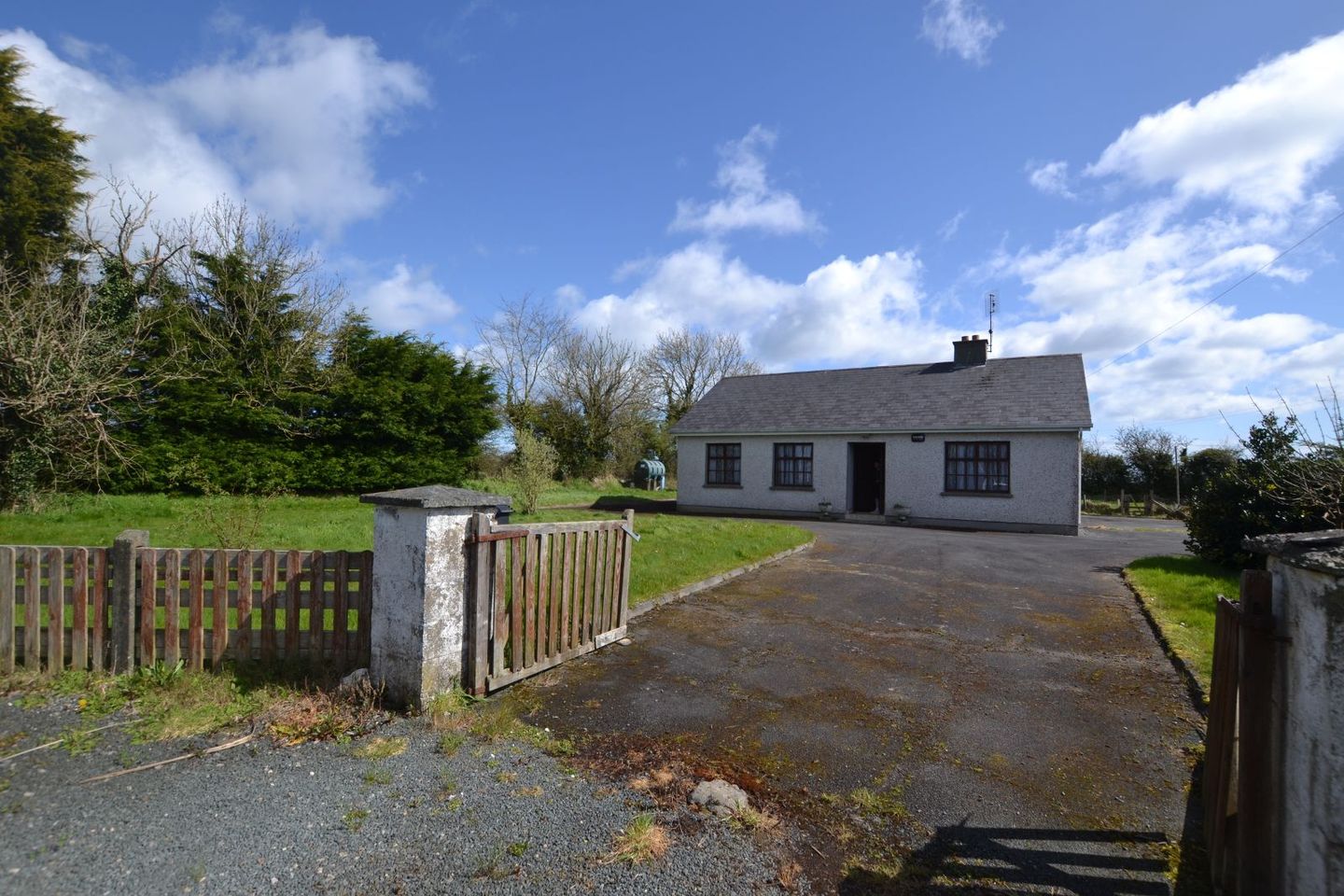 Ballinagam Upper, Ballygarrett, Gorey, Co. Wexford, Y25W590 is for sale