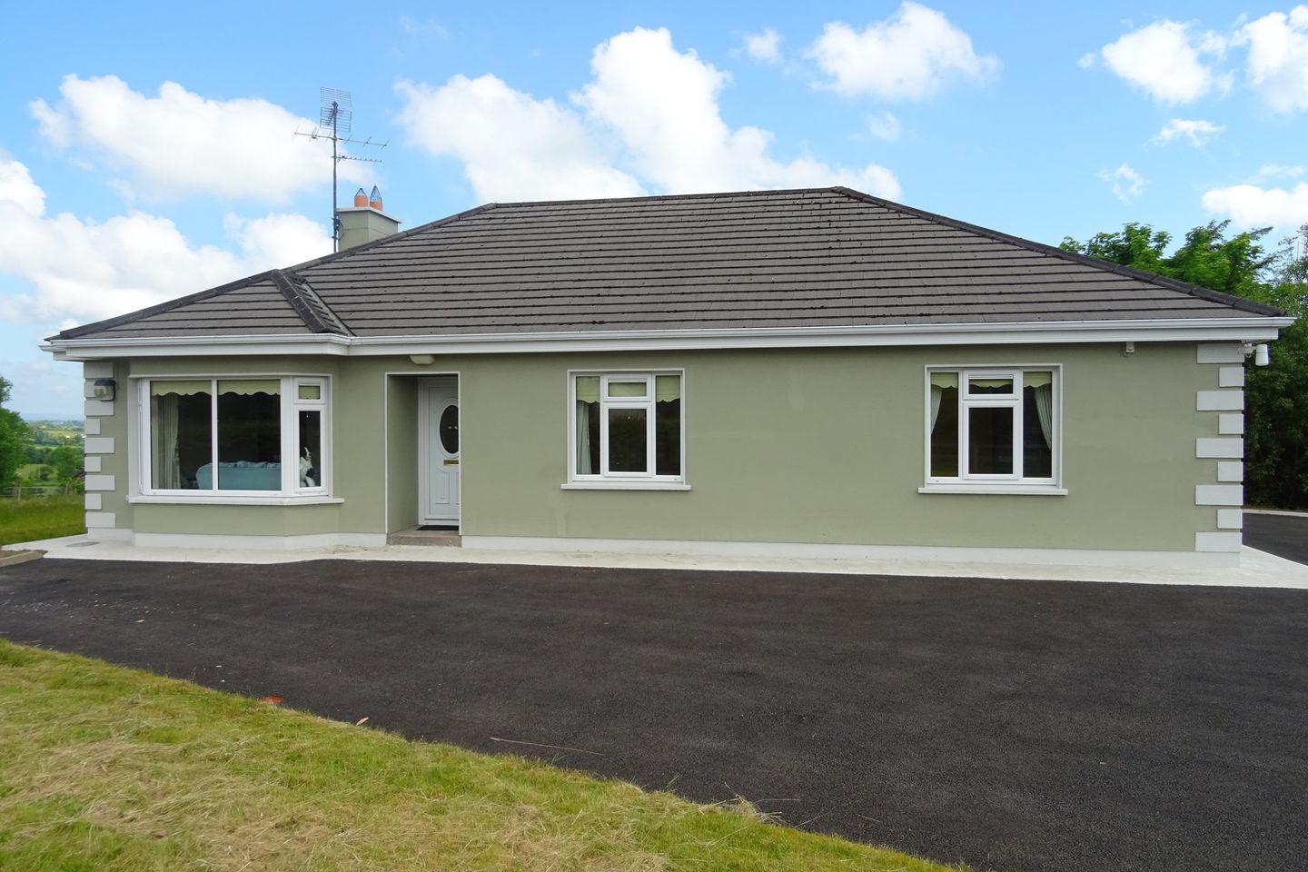 Carrowskeheen, Lahardane, Lahardaun, Co. Mayo, F26T1W3 is for sale on