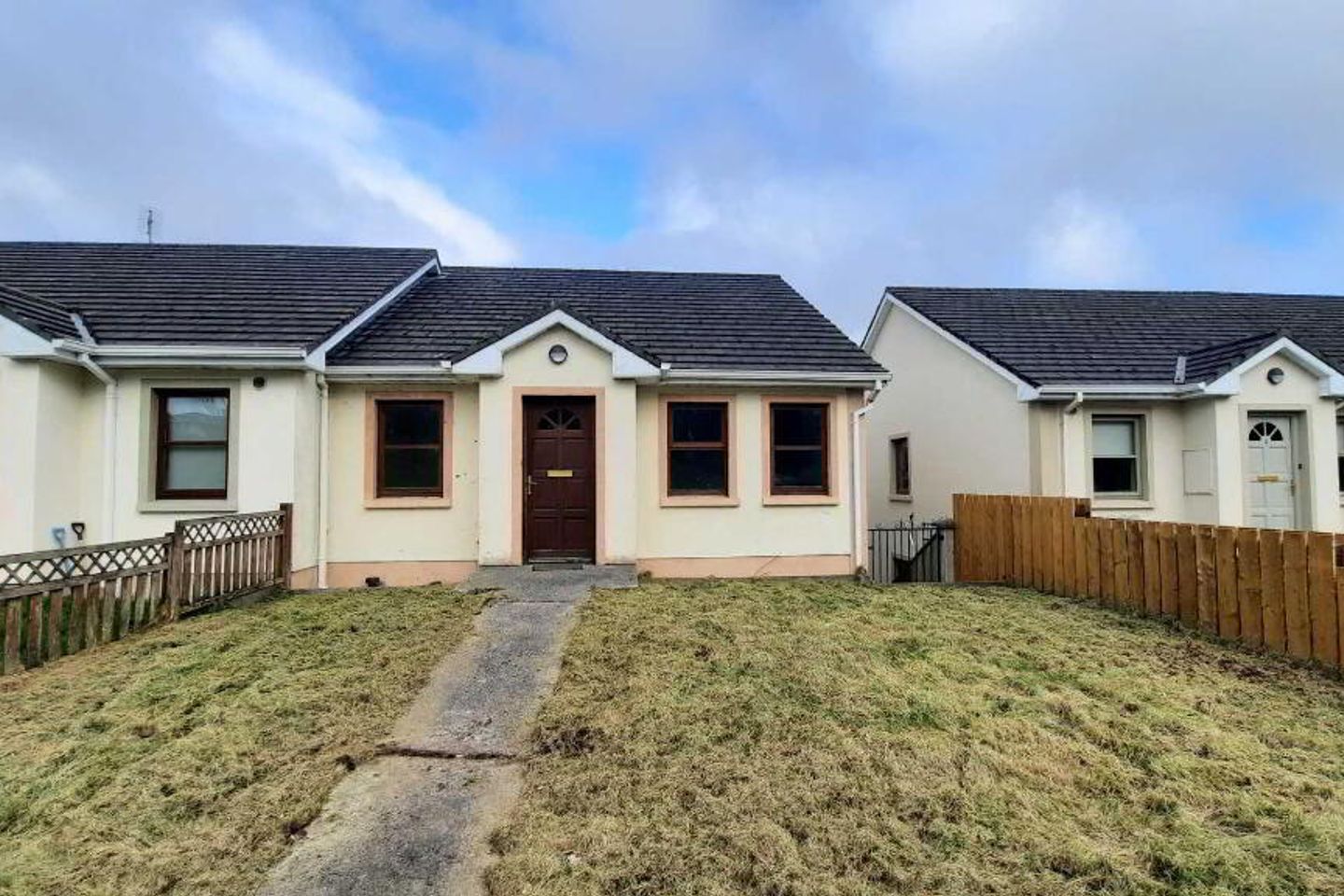 9 Cois Na Habhainn, Belcarra, Castlebar, Co. Mayo, F23T866 is for sale