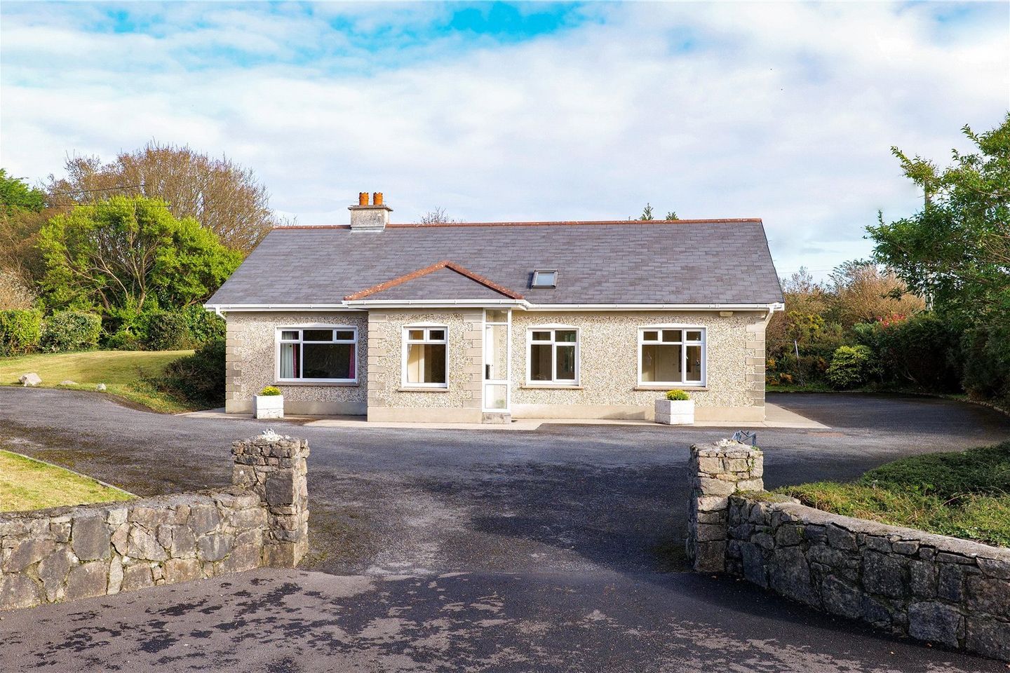 Auckland House, Trusky West, Barna, Co. Galway, H91HY7Y