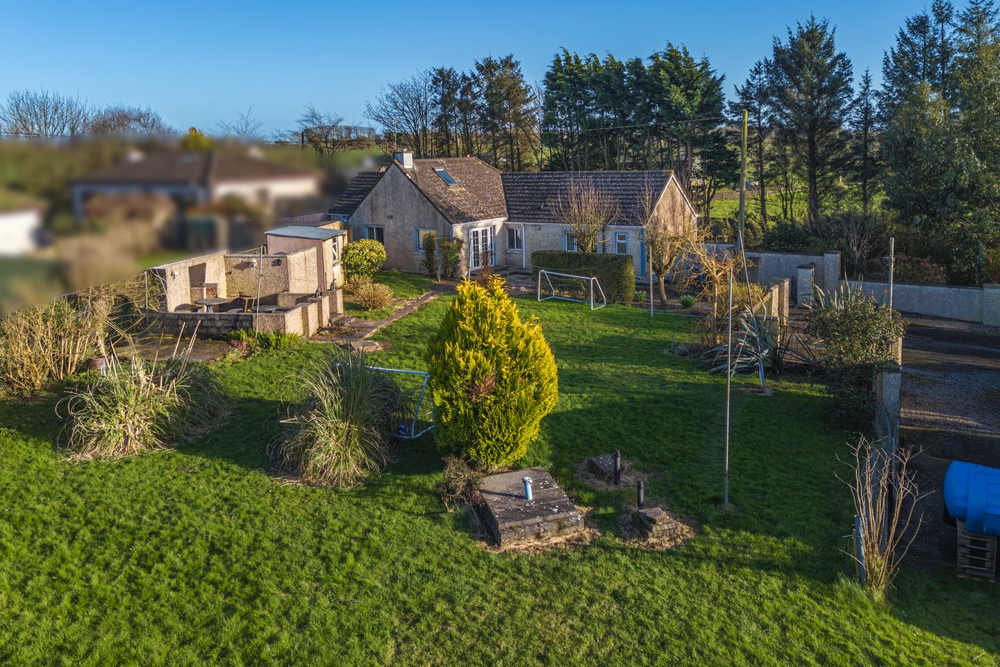 The Pembrokestown, Butlerstown, Co. Waterford, X91X2C8 is for