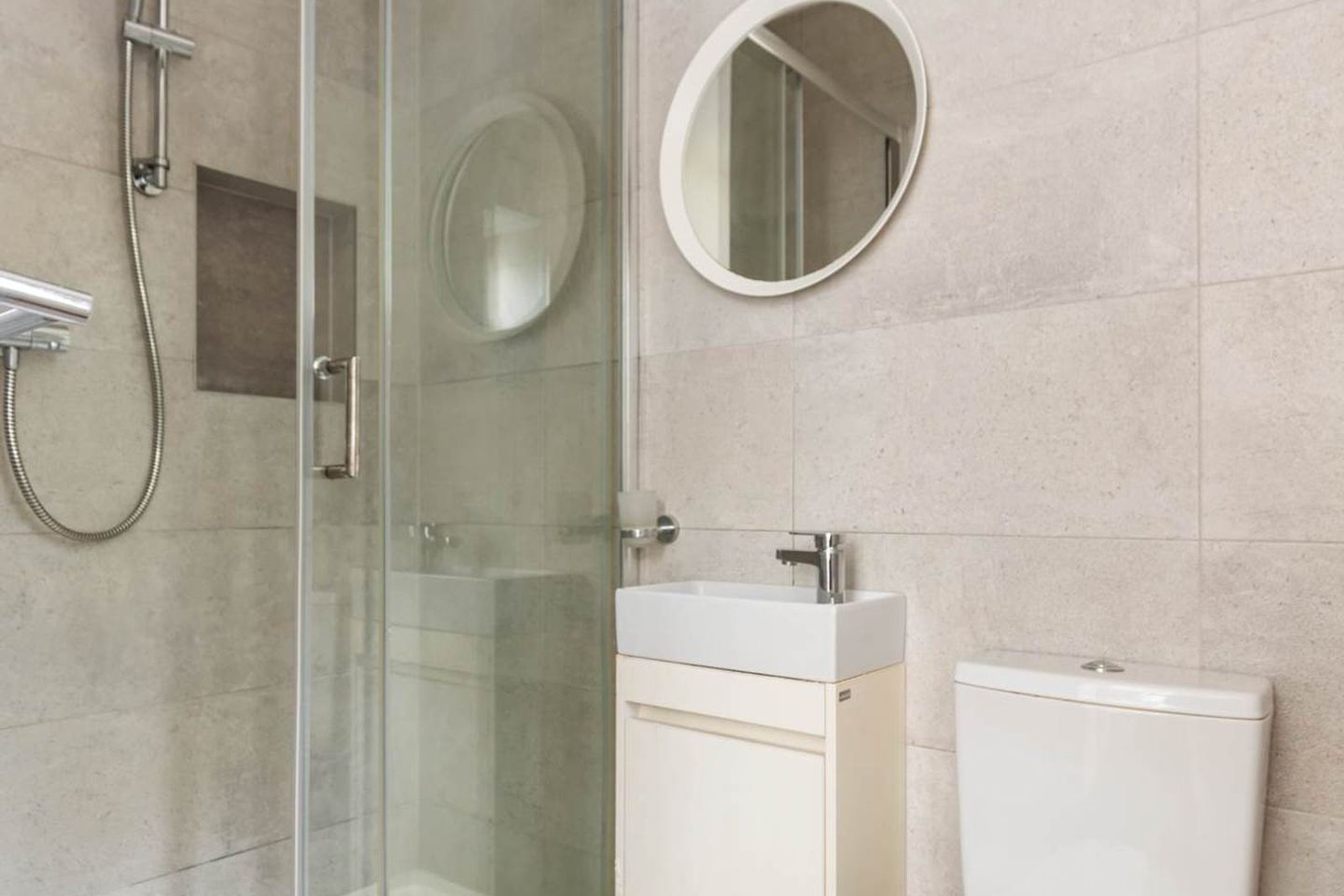 27 Courtney House Ranelagh Dublin 6, Ranelagh, Dublin 6, D06W899