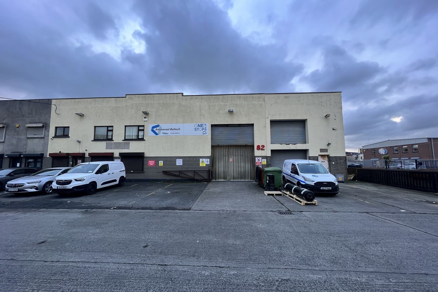 Commercial property for rent in Unit 82 Baldoyle Industrial Estate