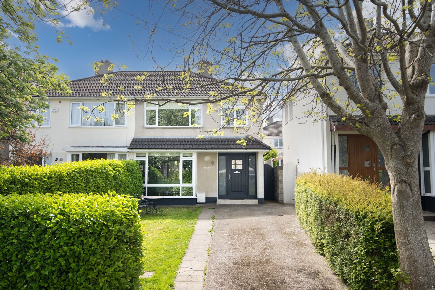 18 The Walk, Woodpark, Ballinteer, Dublin 16, D16ED26 is for sale on