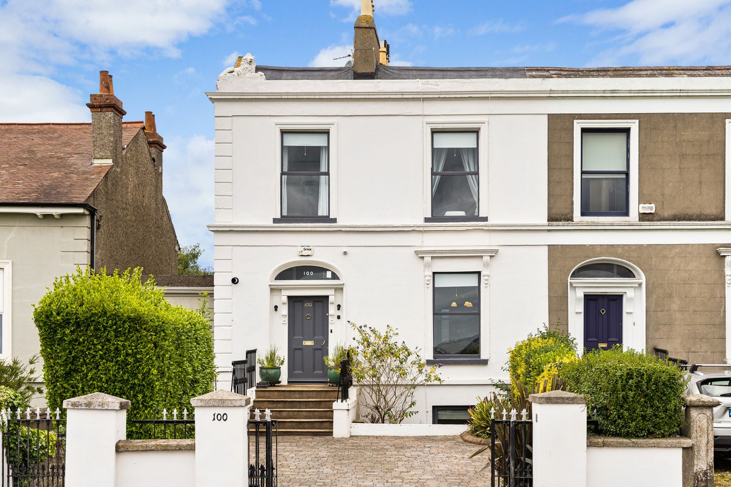 100 Strand Road, Sandymount, Sandymount, Dublin 4, D04VY52 is for sale