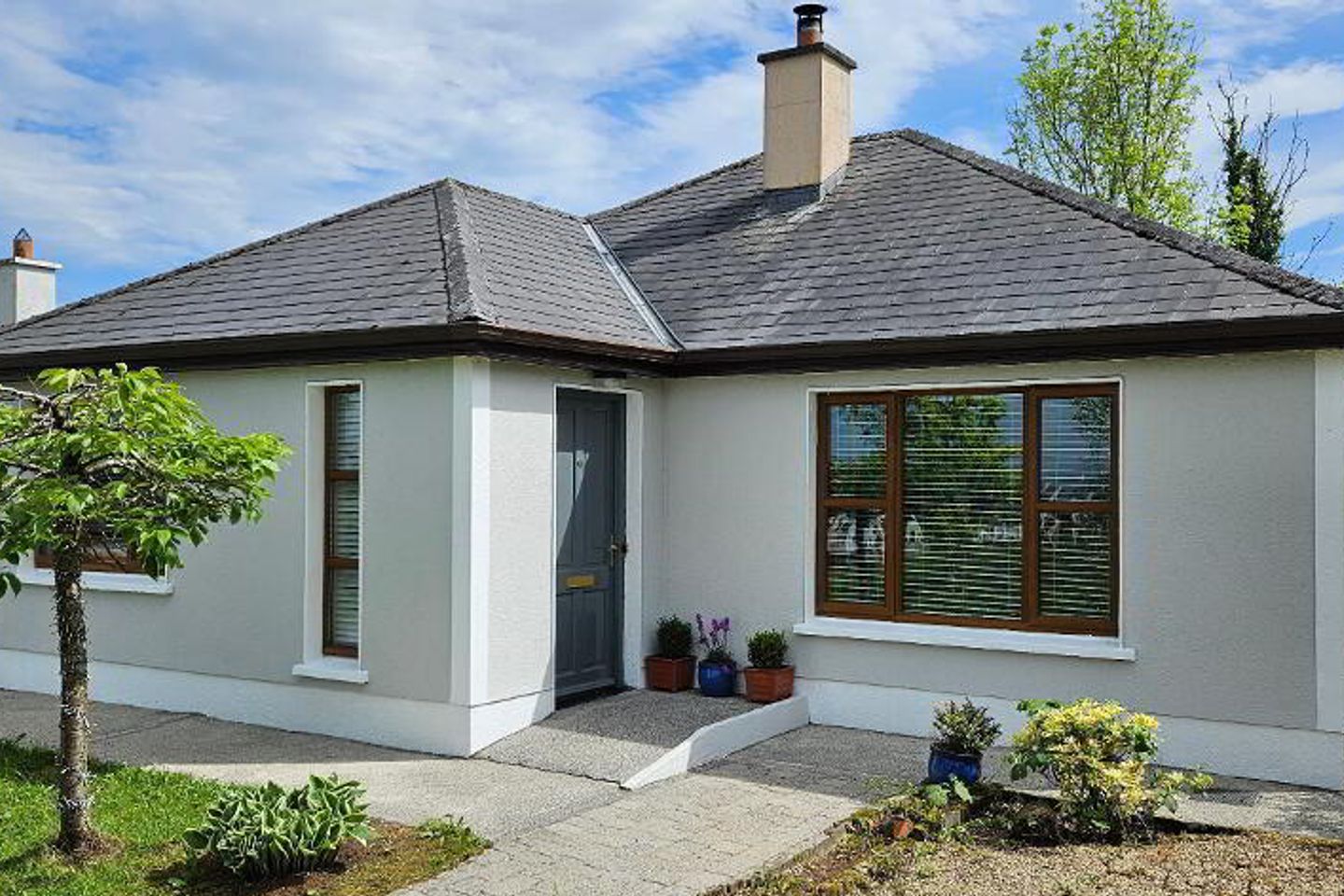 16 Shannon Haven, Dromod, CarrickonShannon, Co. Leitrim, N41F309 is