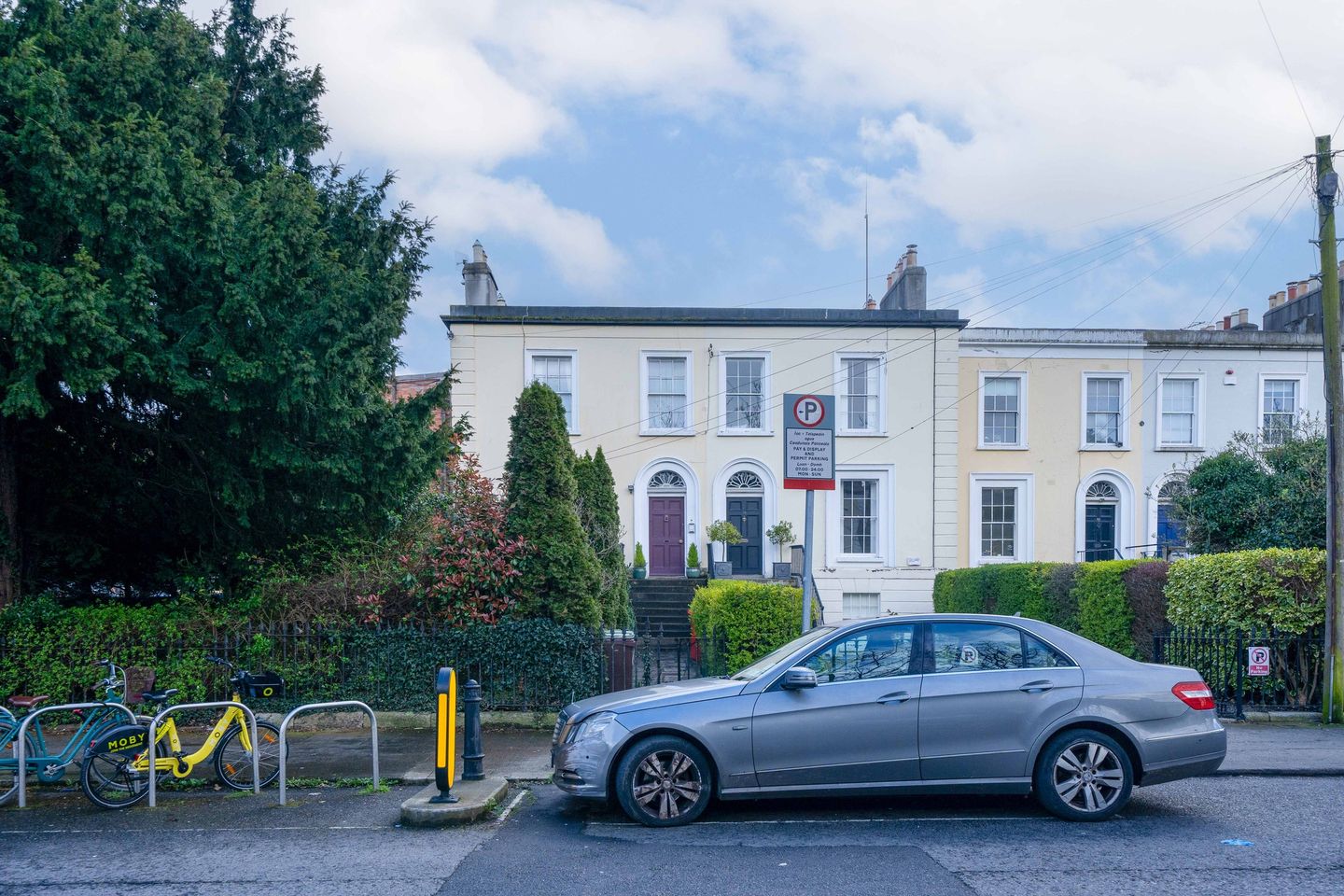Flat 4, 37 Leinster Square, Rathmines, Dublin 6, D06X9F7 is for sale on