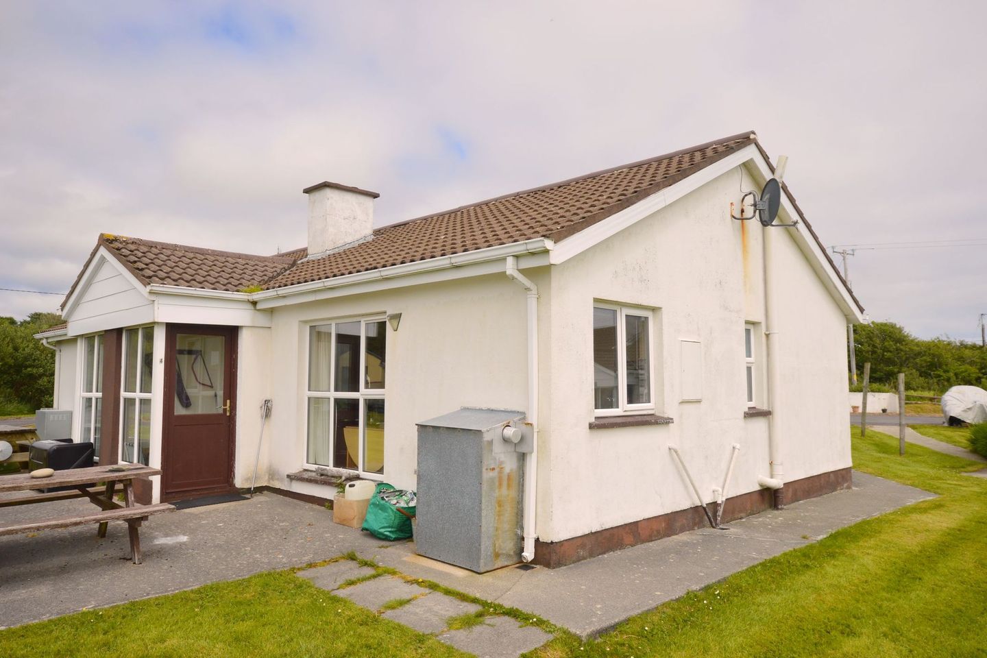 4 Glenlee Cottages, Killybegs, Co. Donegal, F94NT97 is for sale on Daft.ie