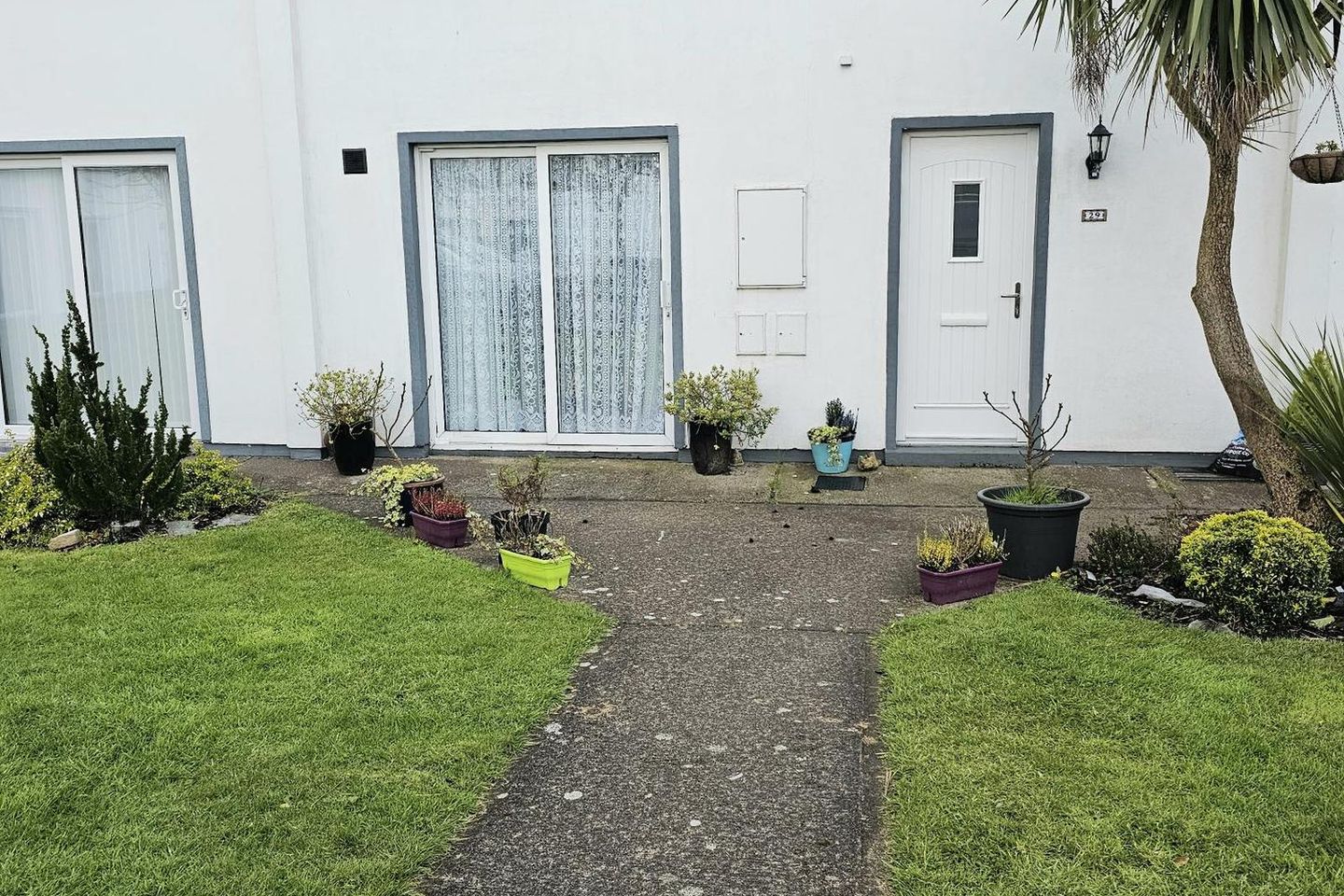 29 Redbarn Cottages, Redbarn, Youghal, Co. Cork, P36TY38 is for sale on