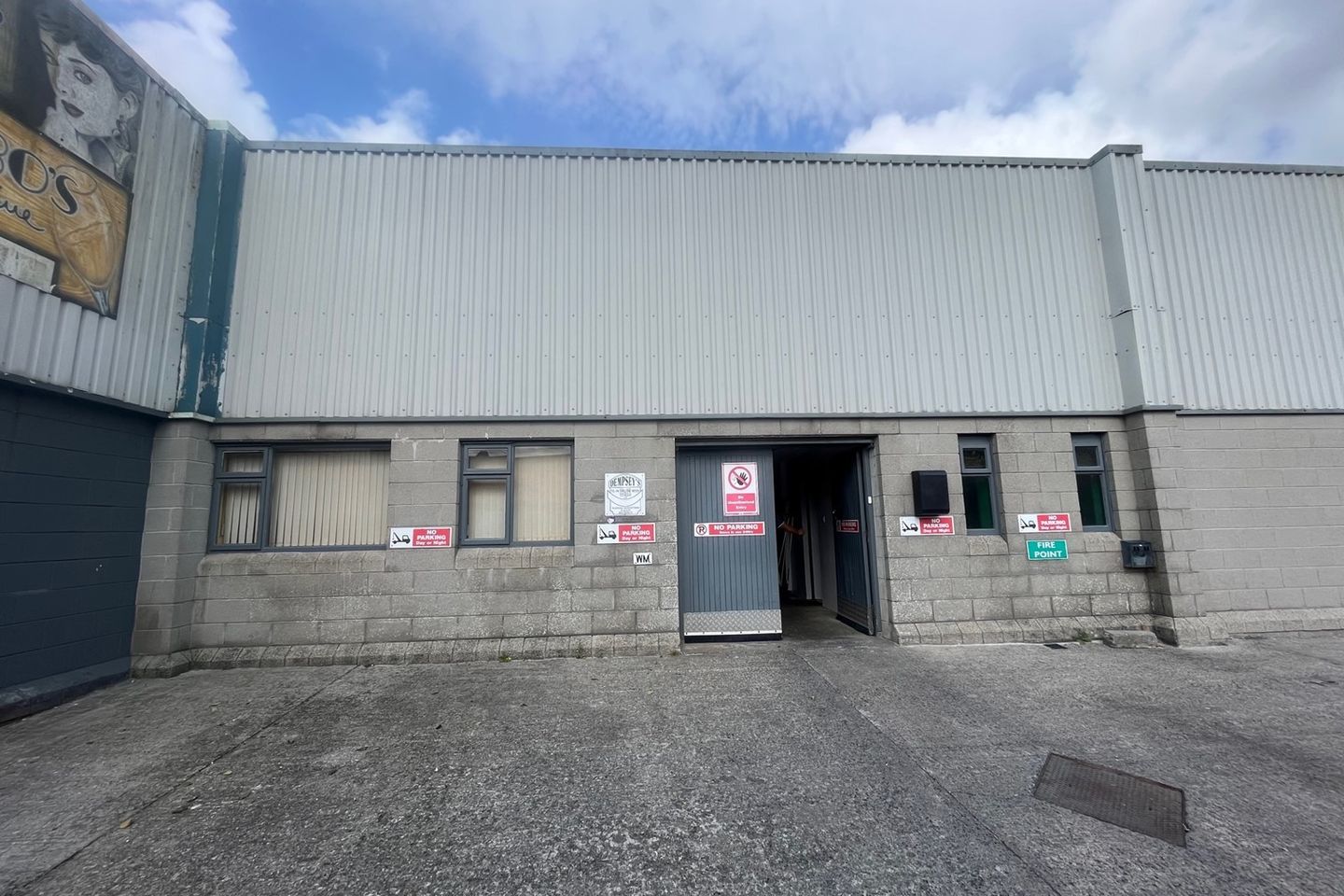 Barcastle Industrial Estate, Castlebar, Co. Mayo
