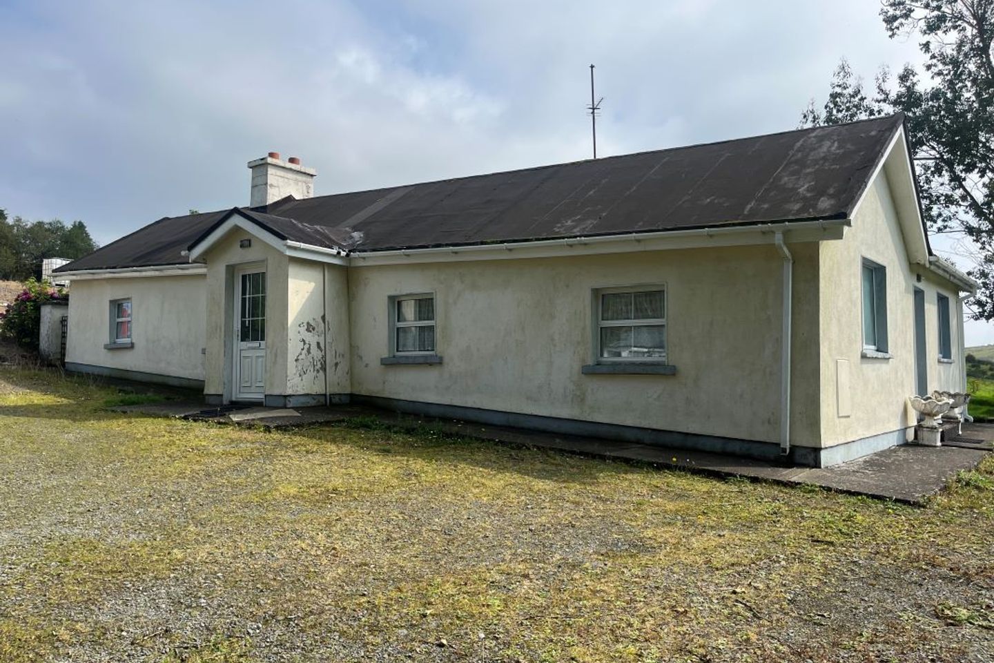 Bealaclave, Rearcross, Newport, Co. Tipperary, V94V832