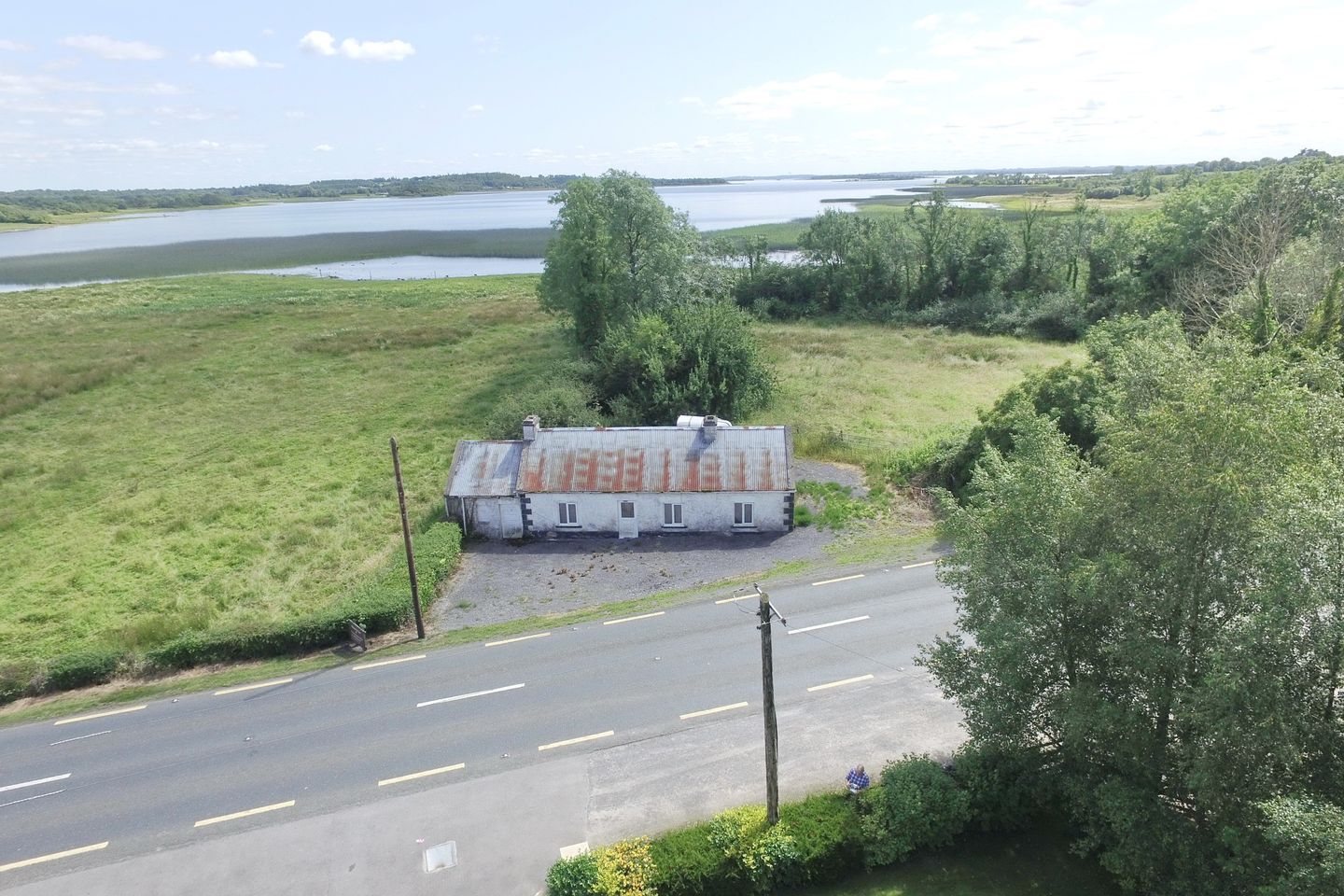 Commercial property for sale in Culliaghy, Ballyleague, Co.