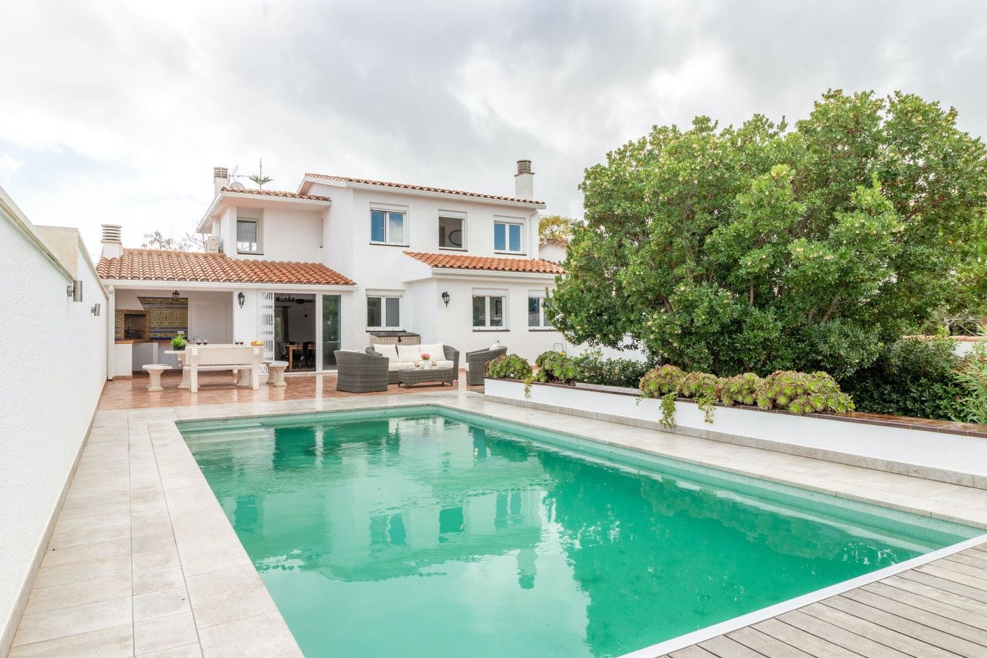 Catalonia, Catalonia, Spain is for rent on Daft.ie