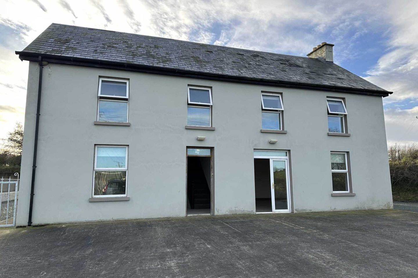 Former Offices, Sallybrook, Manorcunningham, Co. Donegal, F92VA07 is