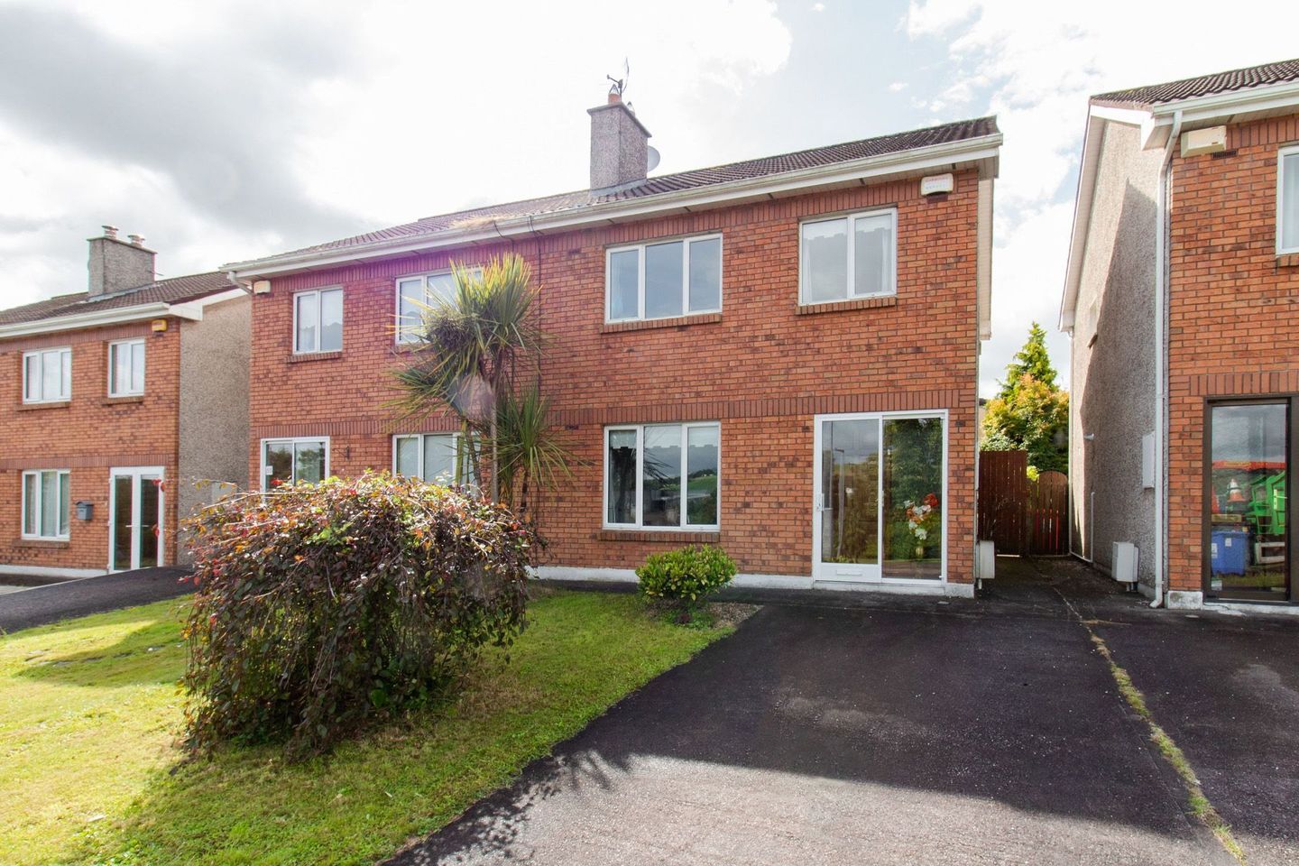 56 The Cloisters, Ballincollig, Co. Cork, P31E957 is for sale on Daft.ie