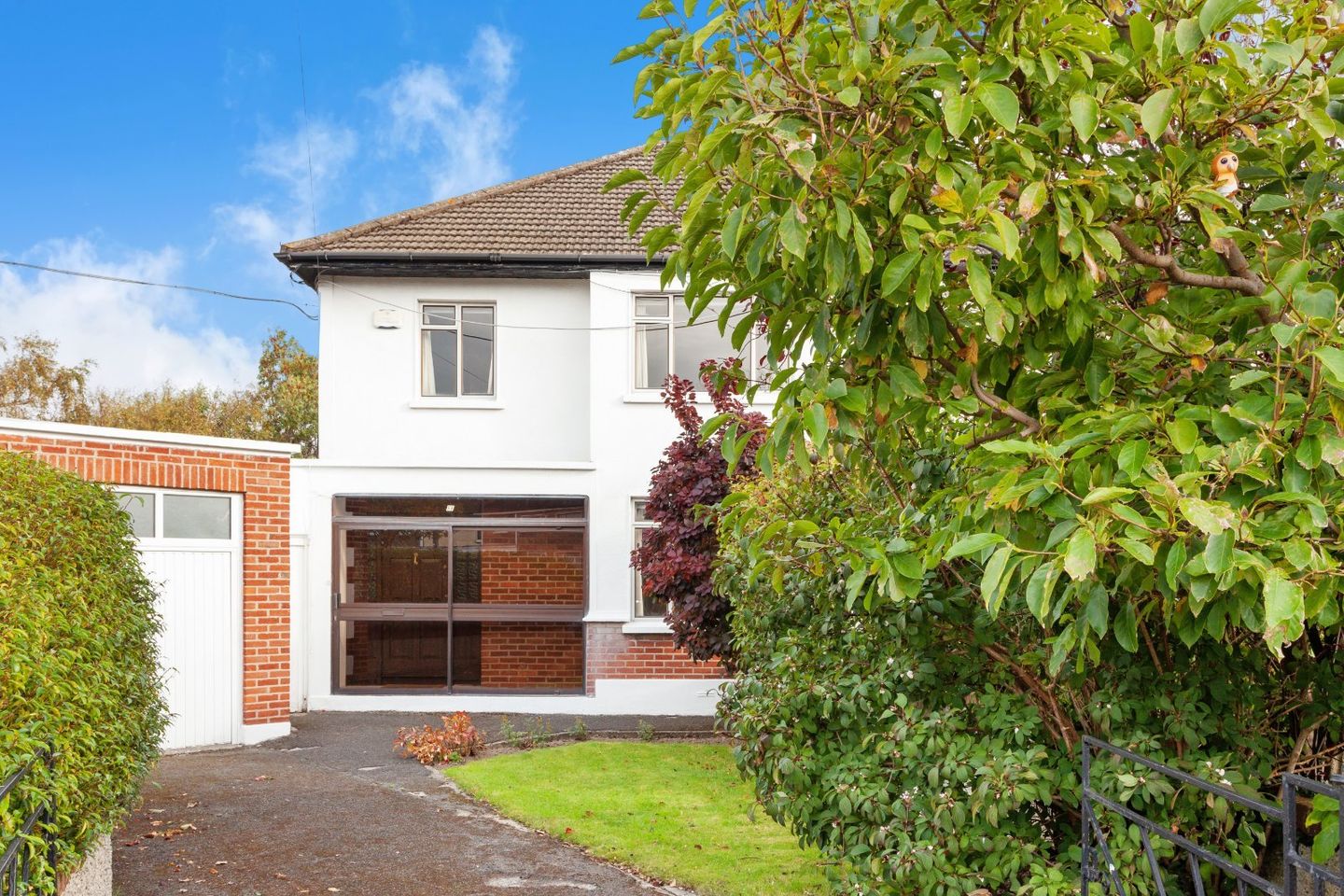 98 Barton Drive, Rathfarnham, Dublin 14, D14NV61 is for sale on Daft.ie