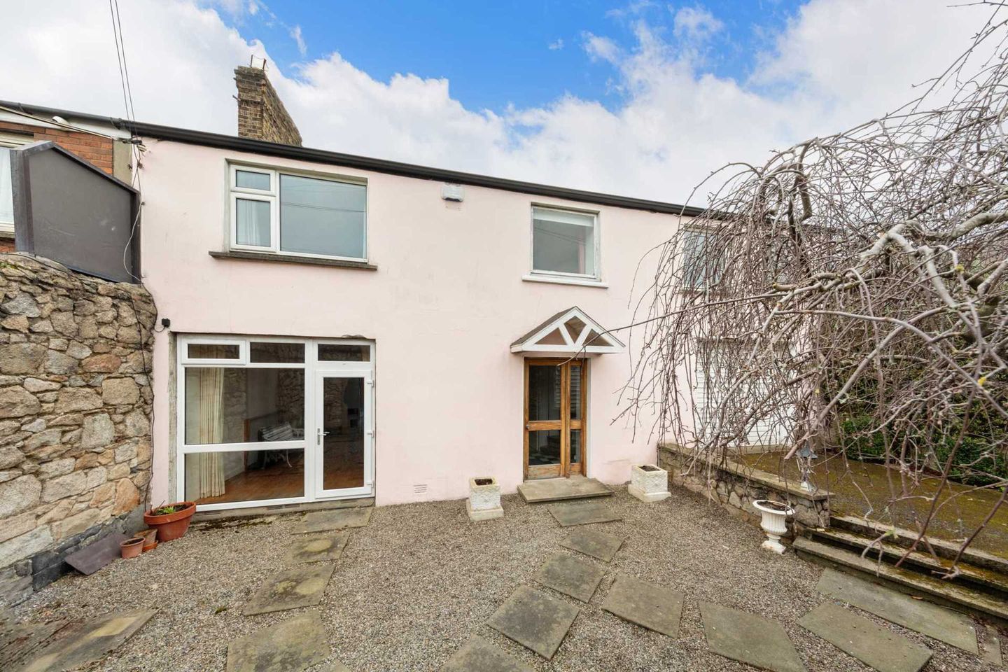 35 Raglan Lane, Ballsbridge, Dublin 4, D04R8N3