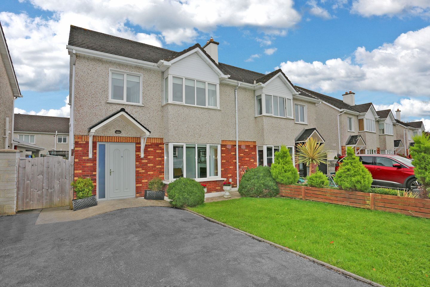 12 Radharc Na Coille, Ballycasey, Shannon, Co. Clare, V14FD30 is for