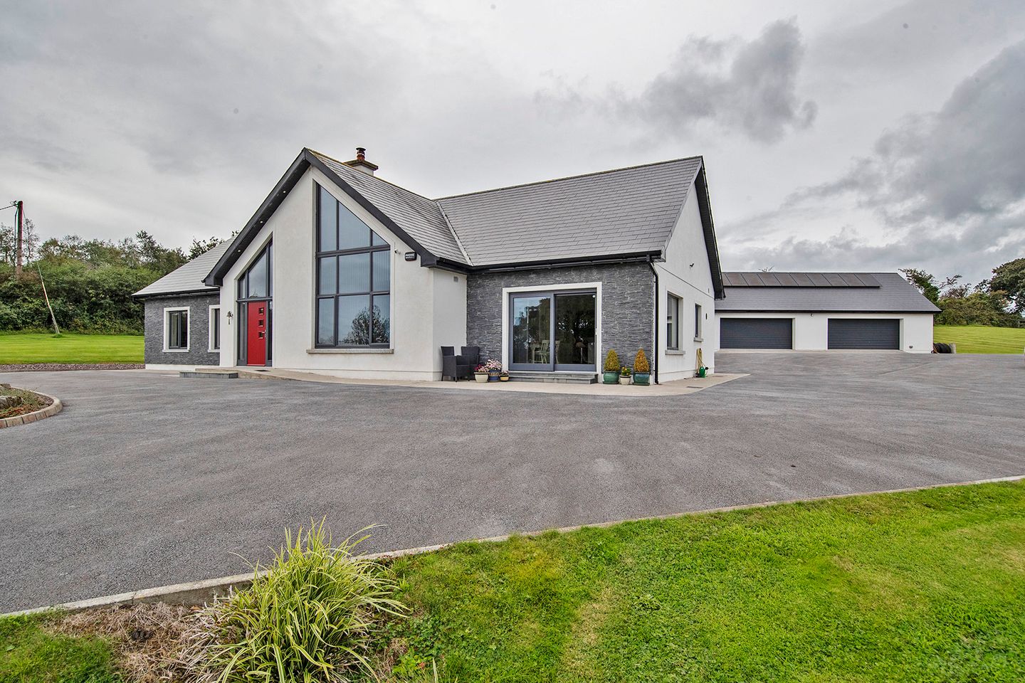 Lackendarra Larches, Ballinamult, Dungarvan, Co Waterford, E91V5W7