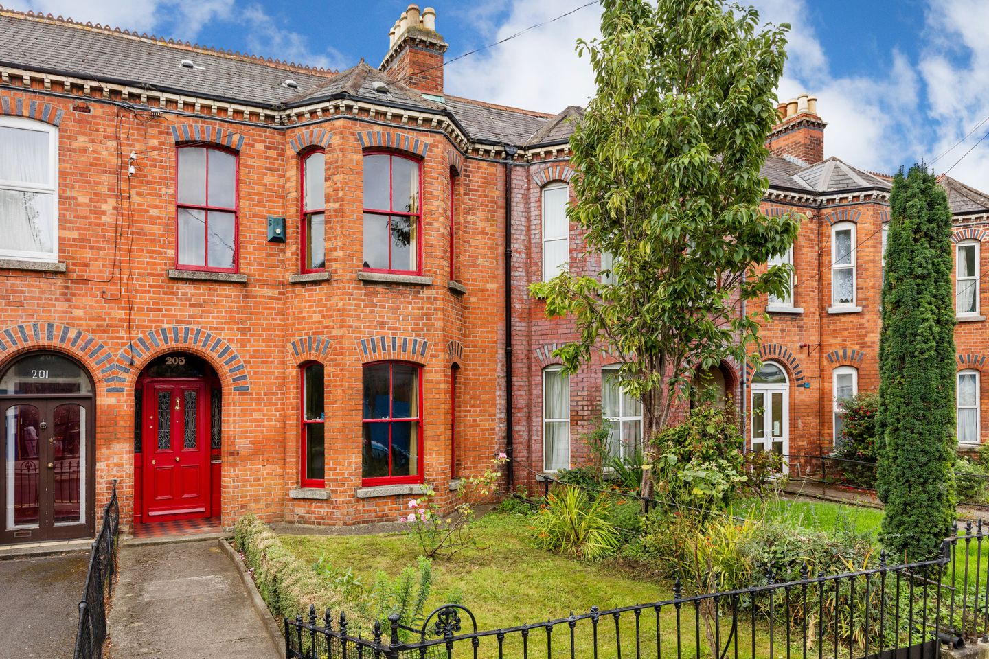 203 Clonliffe Road, Drumcondra, Dublin 3, D03H348 is for sale on Daft.ie