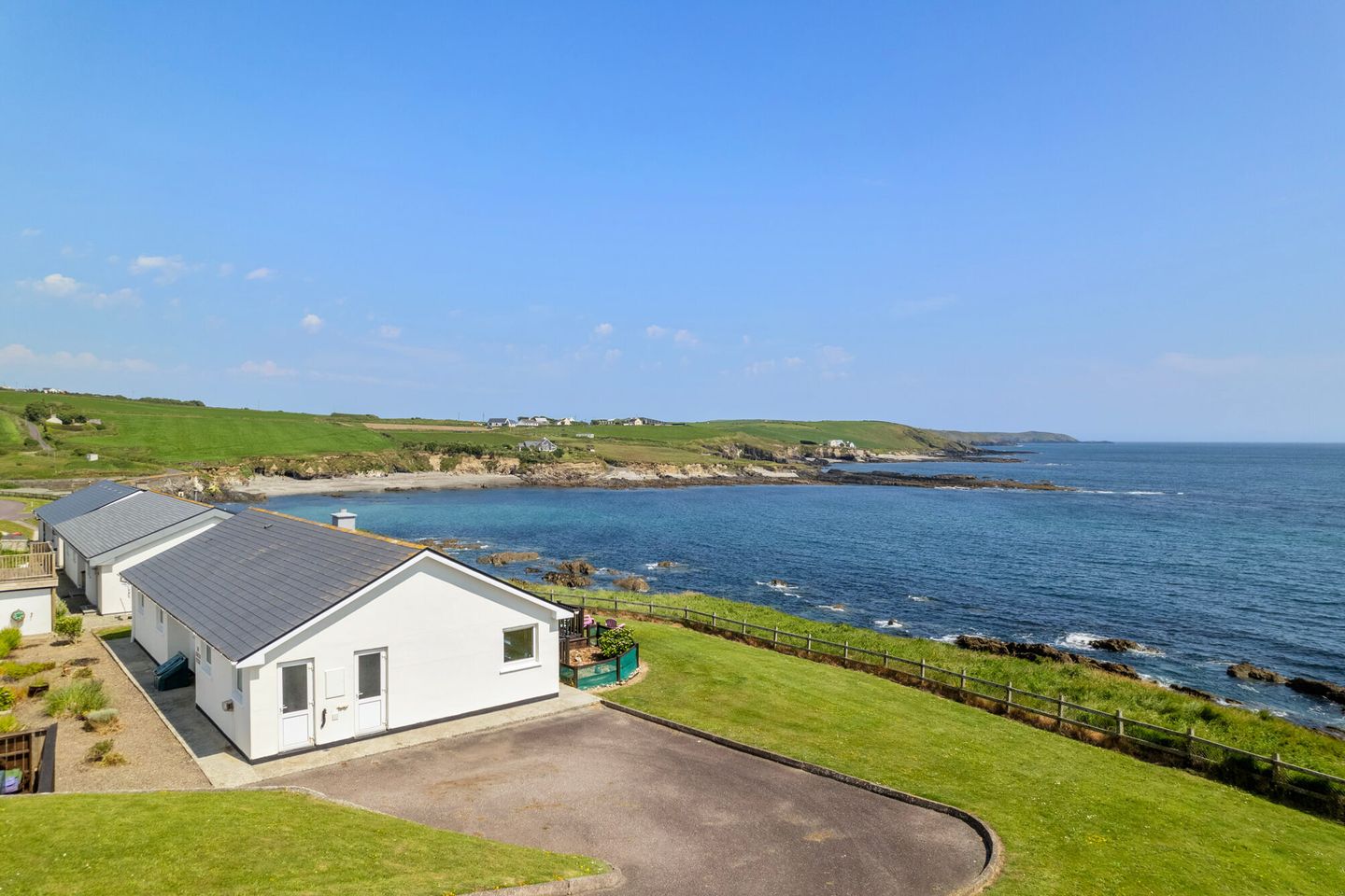 8 Sea View Cottage, Ballinglanna, Clonakilty, Co Cork, P85A248