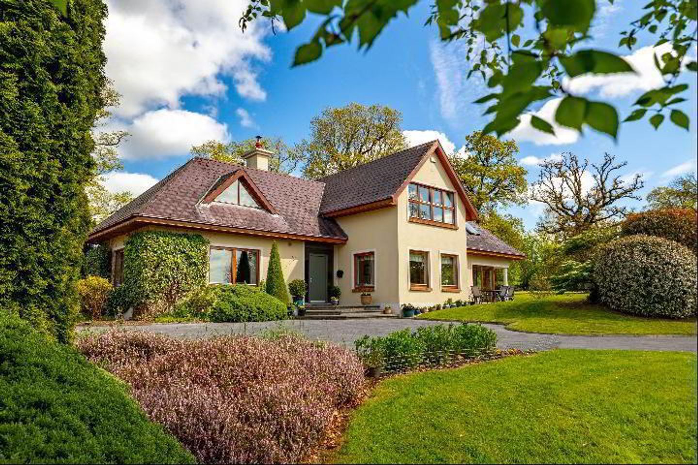 Garden Grove, Ardfinnan Road, Cahir, Co. Tipperary, E21AK09