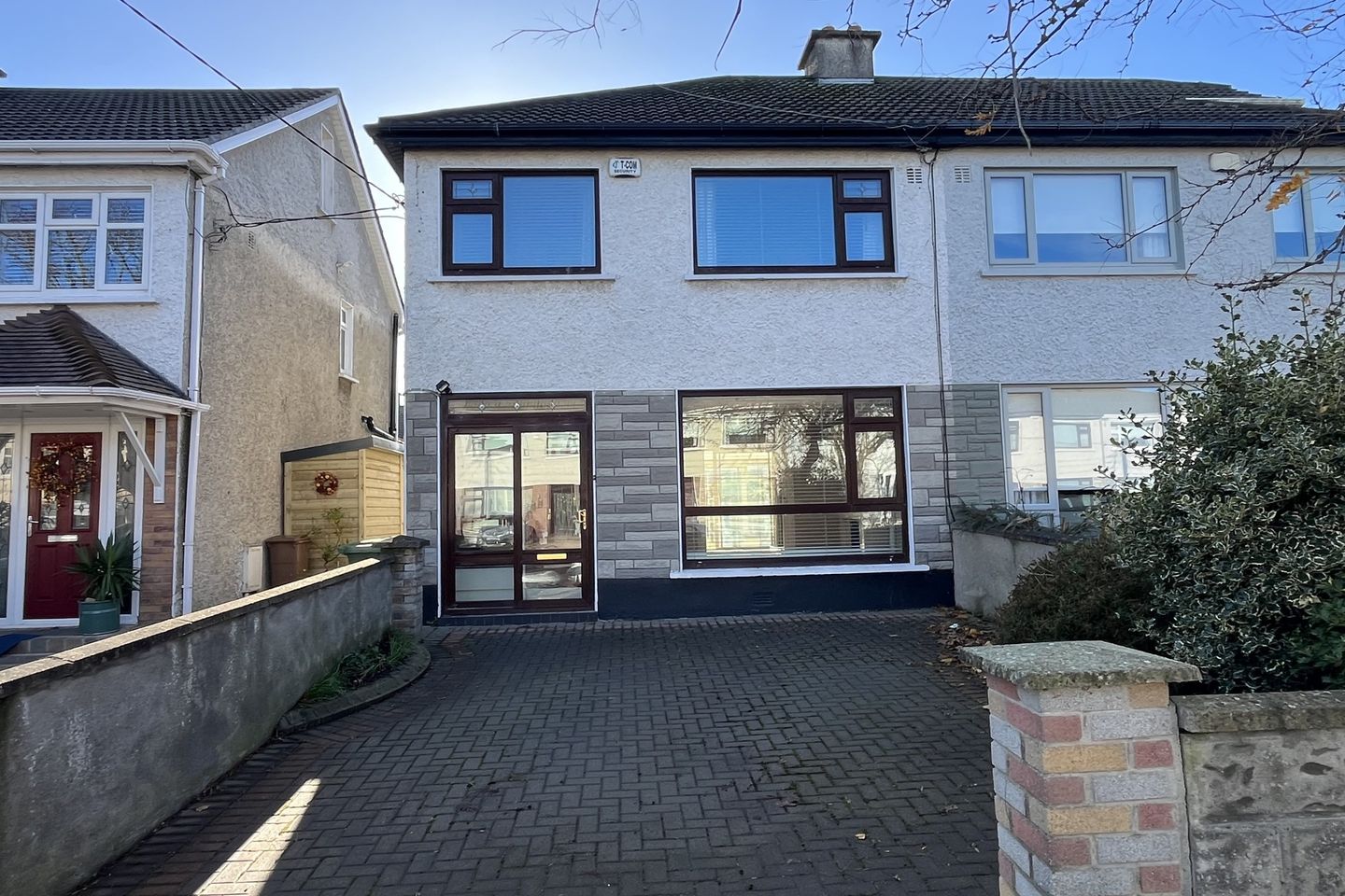 11 Montrose Crescent, Artane, Artane, Dublin 5, D05Y4E7 is for sale on