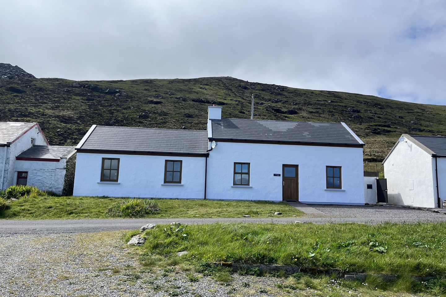 Coastguard Patch Cottage, Dohilla, Valentia Island, Co. Kerry, V23FH51