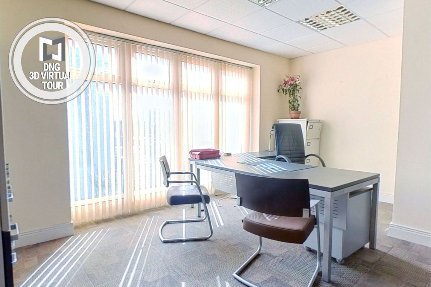 Commercial property for rent in 12b Royal Court Business Centre