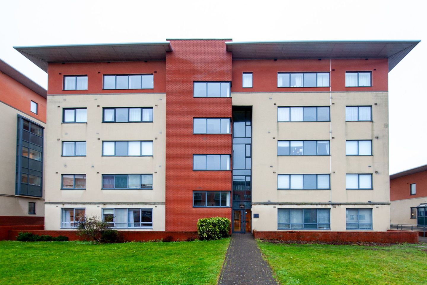 64 West Courtyard, Tullyvale, Cherrywood, Co. Dublin, D18A993