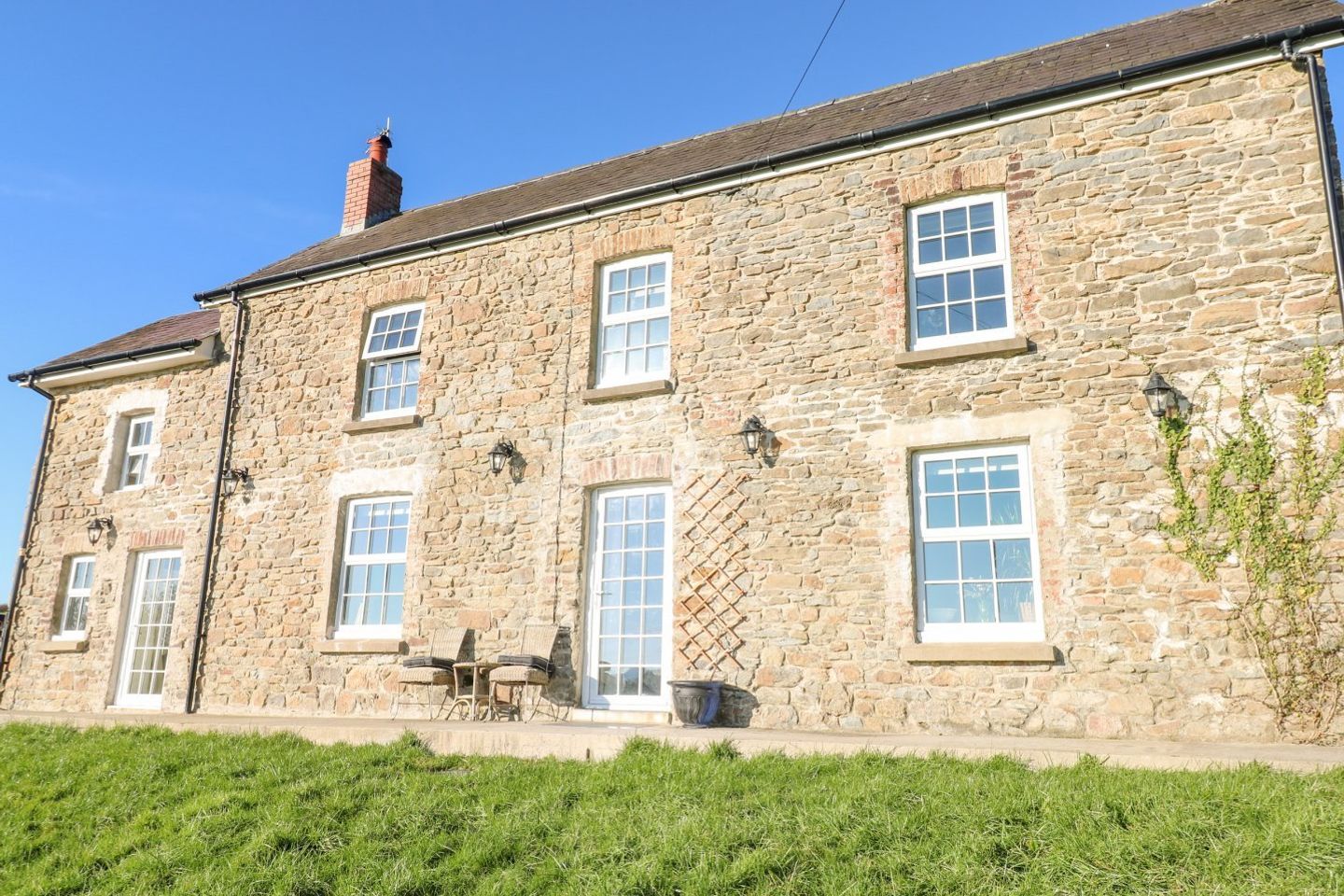 Carmarthen, Carmarthen, Carmarthenshire, Wales is for rent on Daft.ie