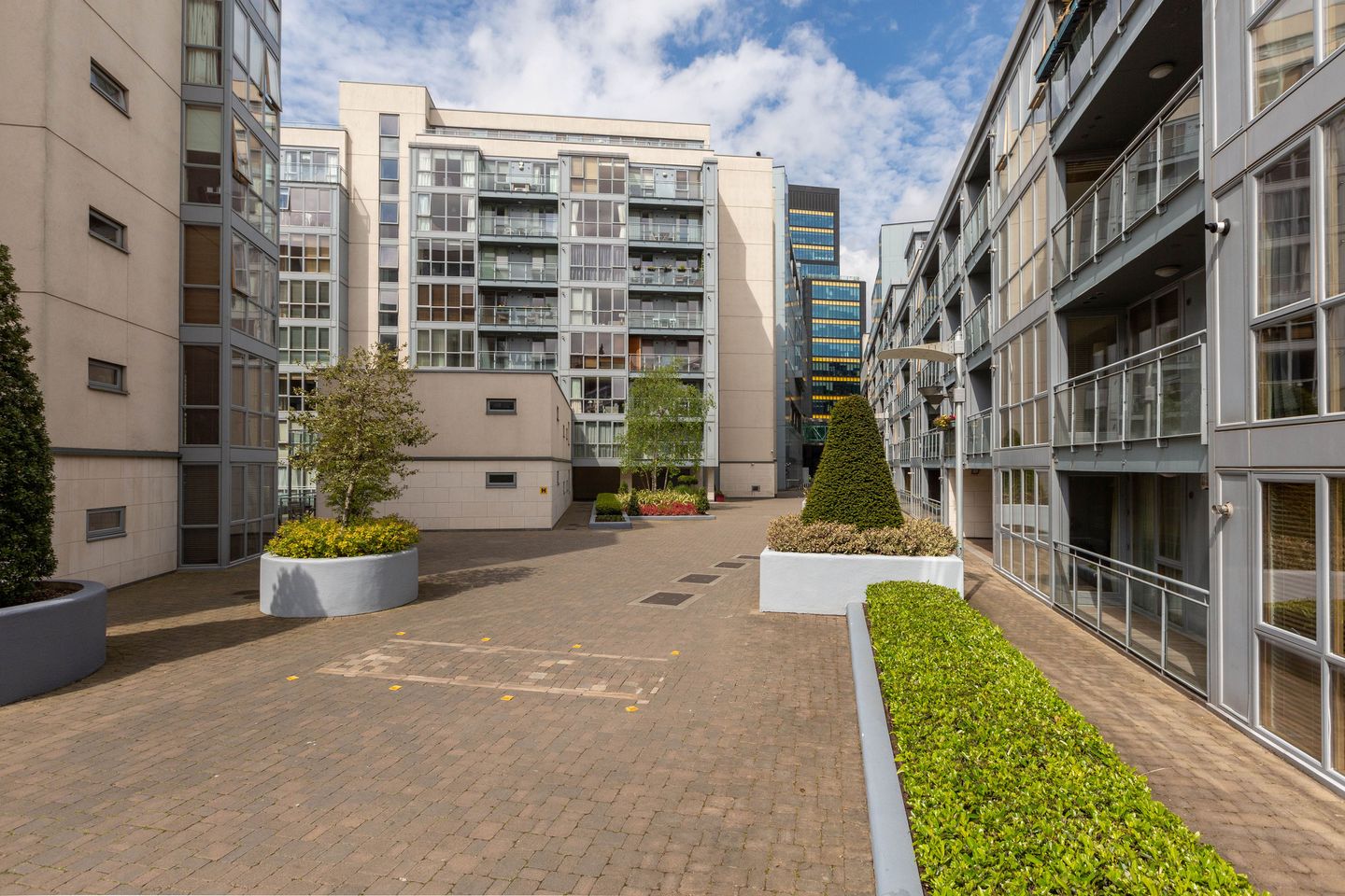 Apartment 48, The Hibernian, The Gasworks, Dublin 4, D04E4F4