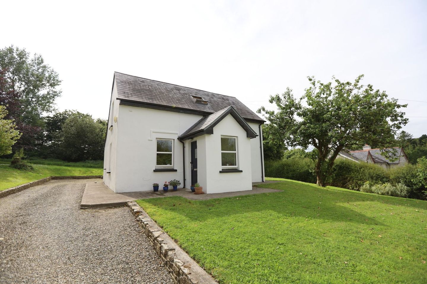 Rose Cottage, Kildarra, Innishannon, Co. Cork, P72WR04 is for sale on