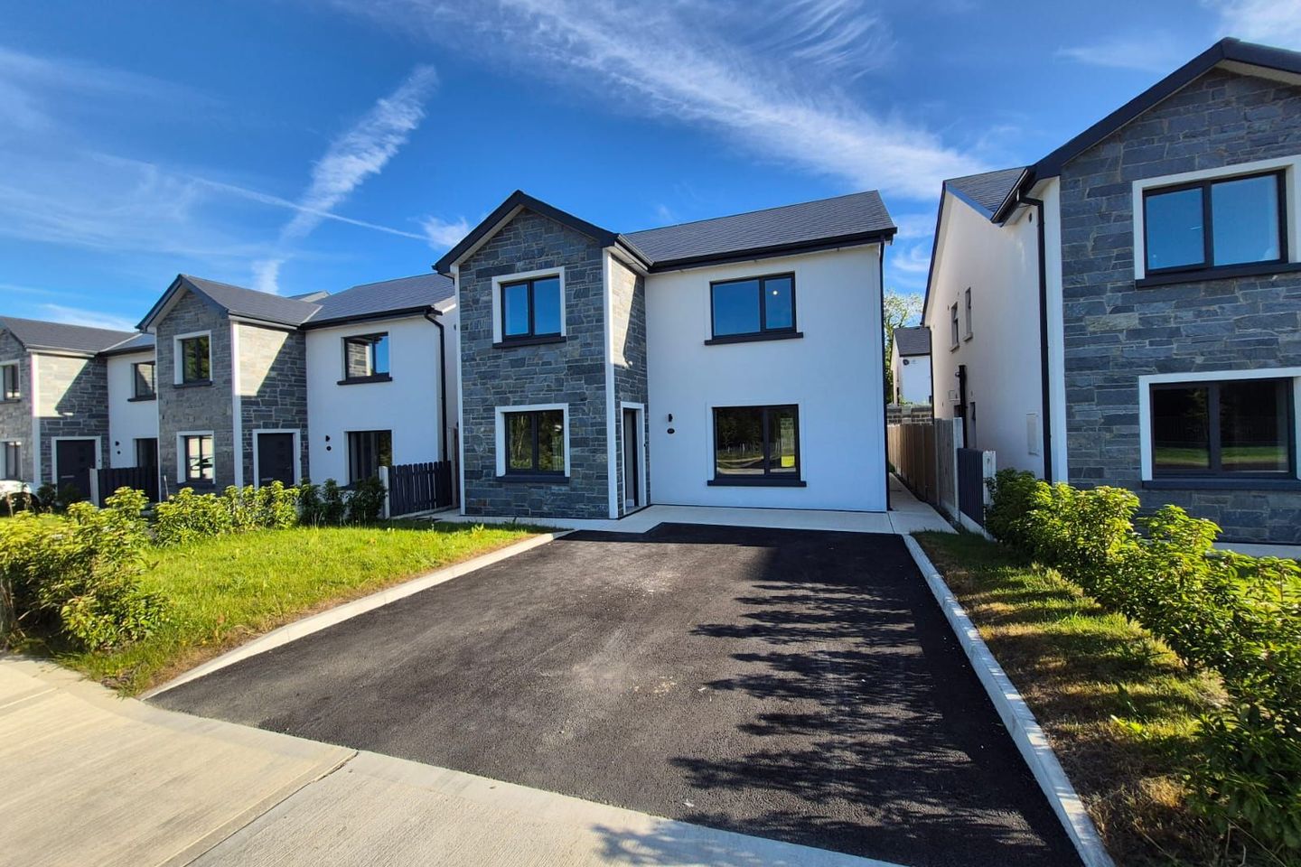 14 Bracken Demesne, Roundwood, Roundwood, Co. Wicklow, A98A9Y0