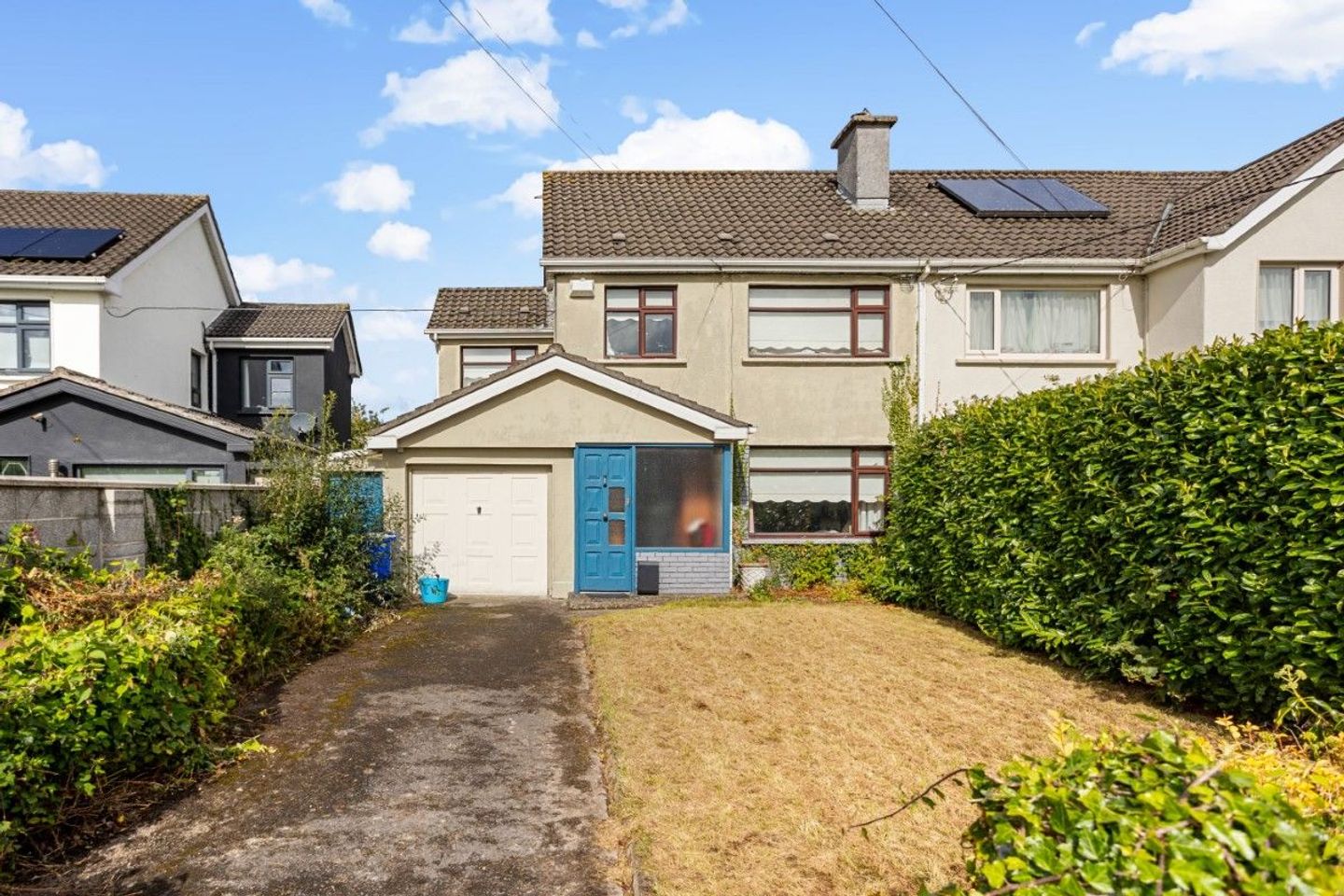 65 College Park, Newbridge, Co. Kildare, W12PR88