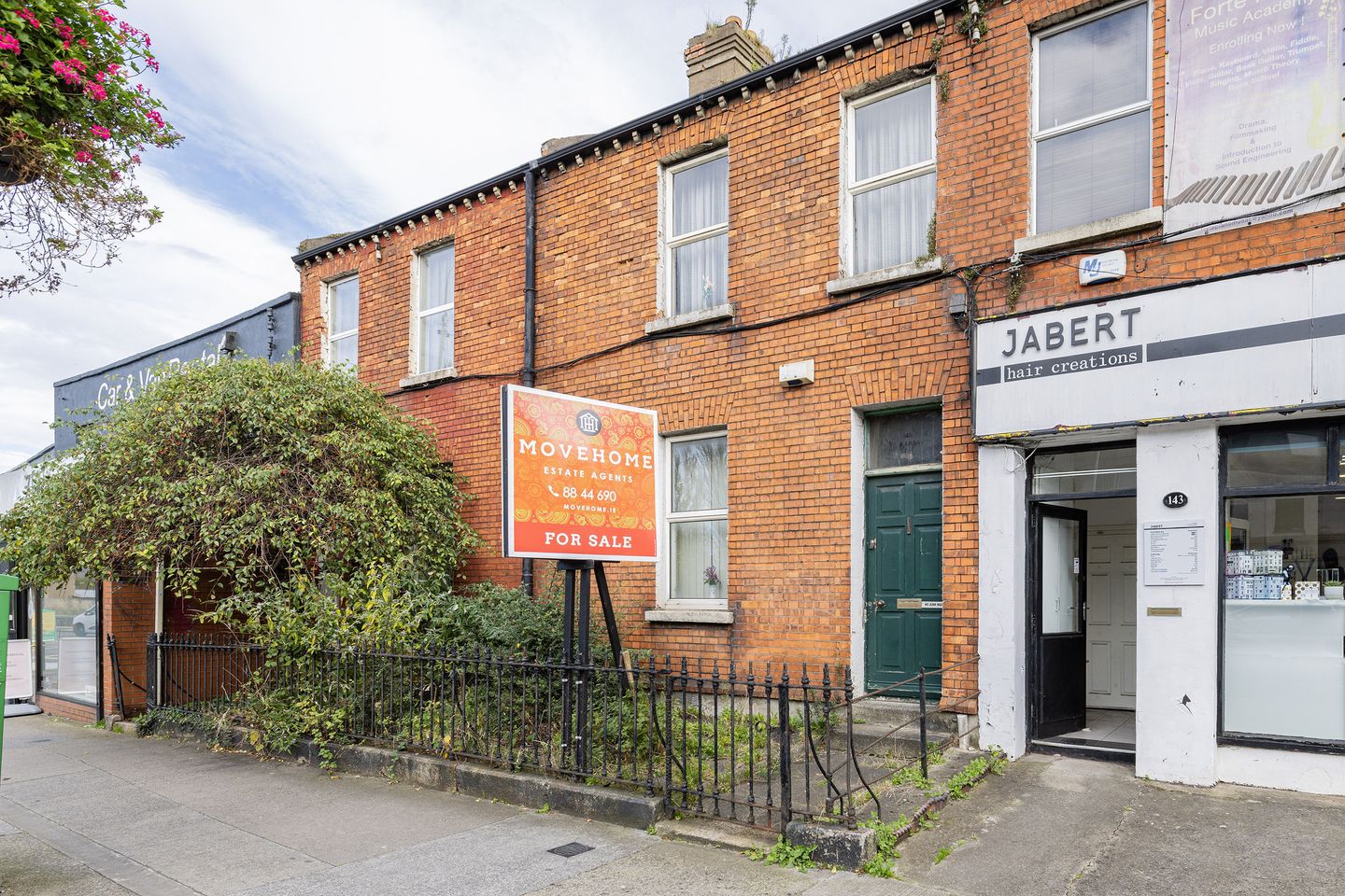 145 Drumcondra Road Lower, Drumcondra, Dublin 9, D09F728 is for sale on