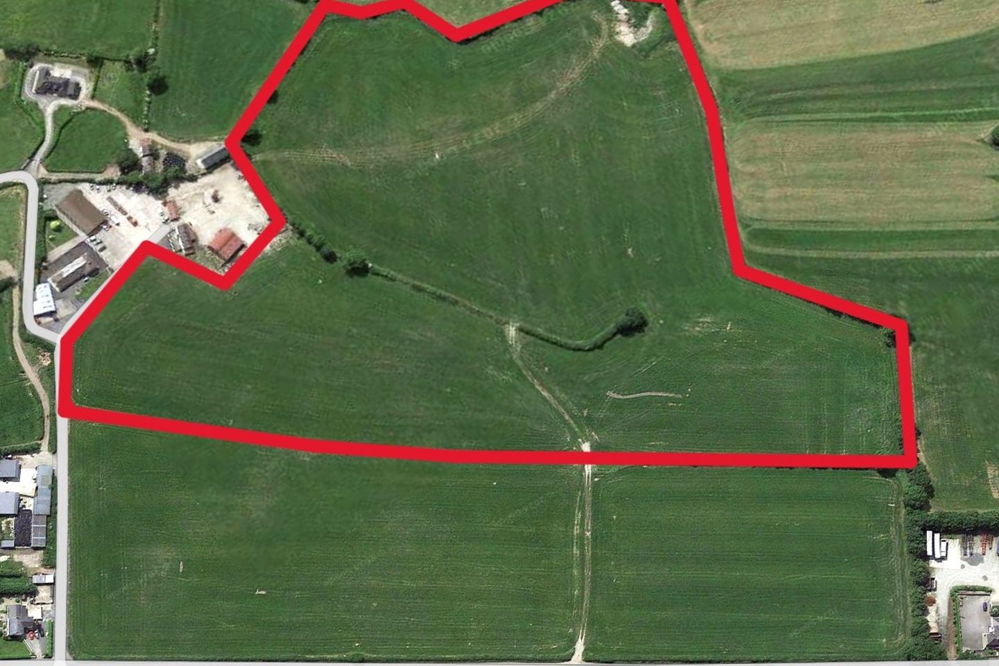 Commercial property for rent in Knocknagarnamen, Inniskeen, Co. Monaghan