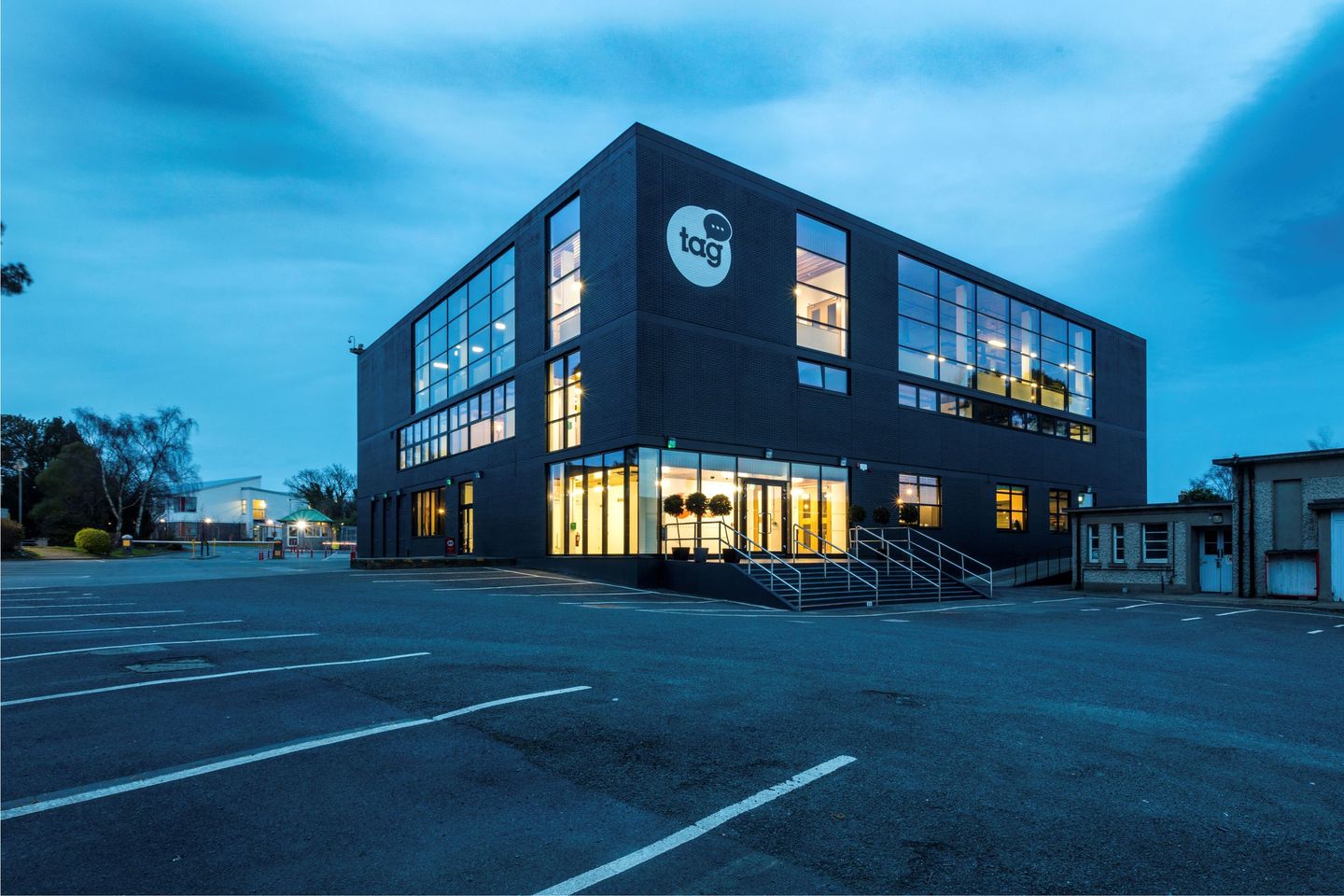 Commercial property for rent in Claremont Avenue, Glasnevin, Dublin 11