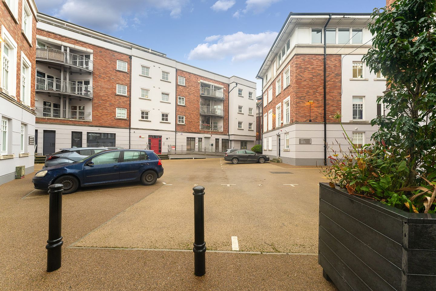 130 Westland Square, Pearse Street, D02 RX61, Dublin 2 is for sale on