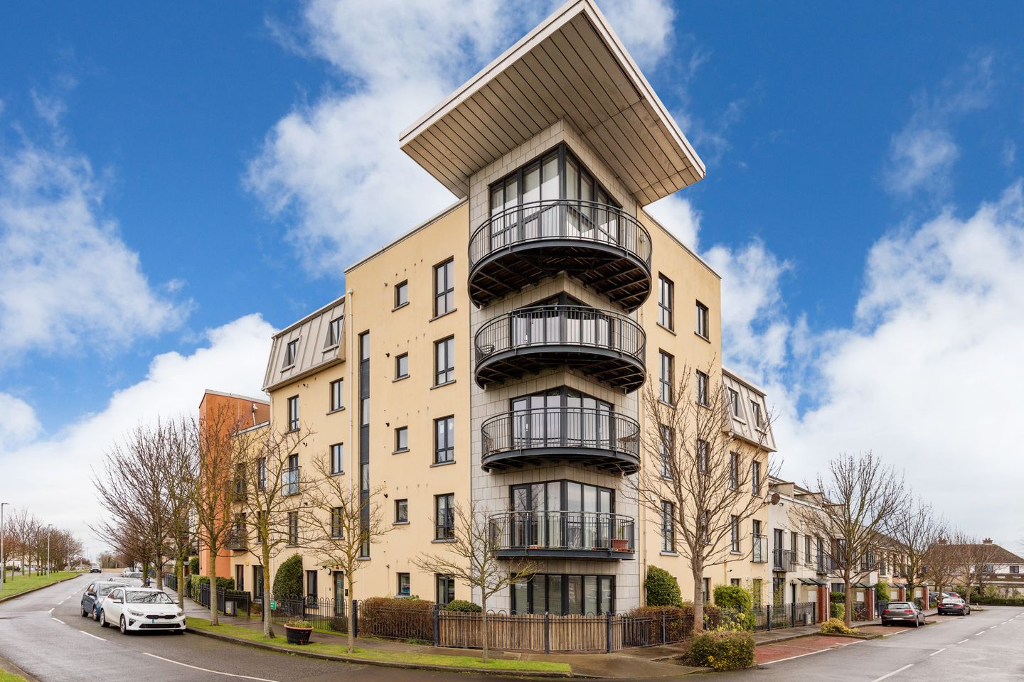 9 Parker House, The Coast, Baldoyle, Dublin 13, D13X992 is for sale on