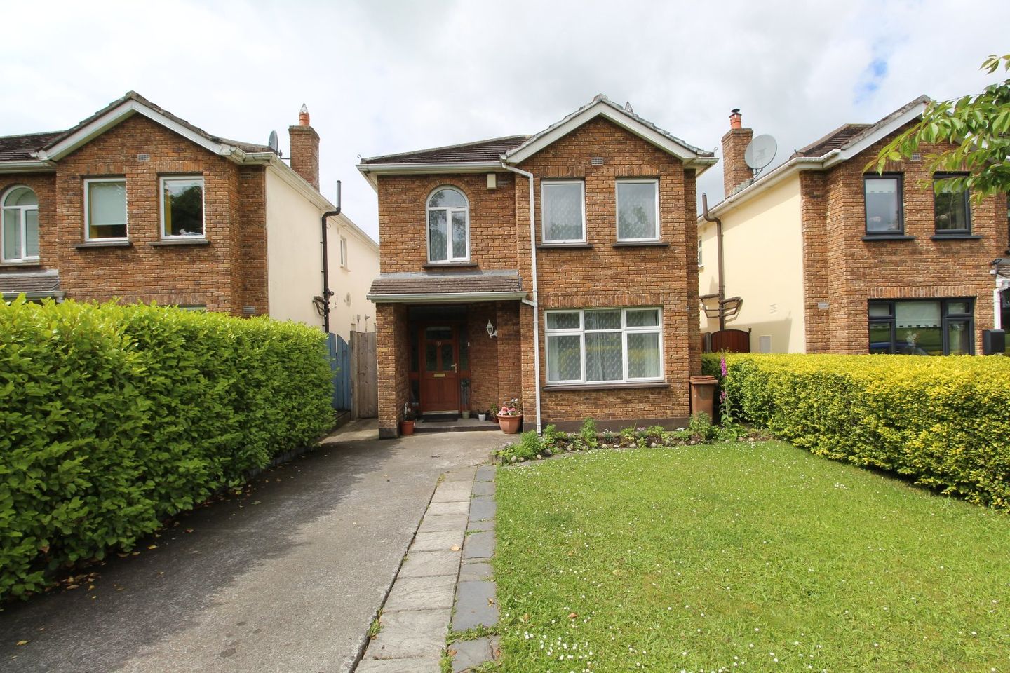 5 Castlefield Park, Clonsilla, Dublin 15, D15X2DY