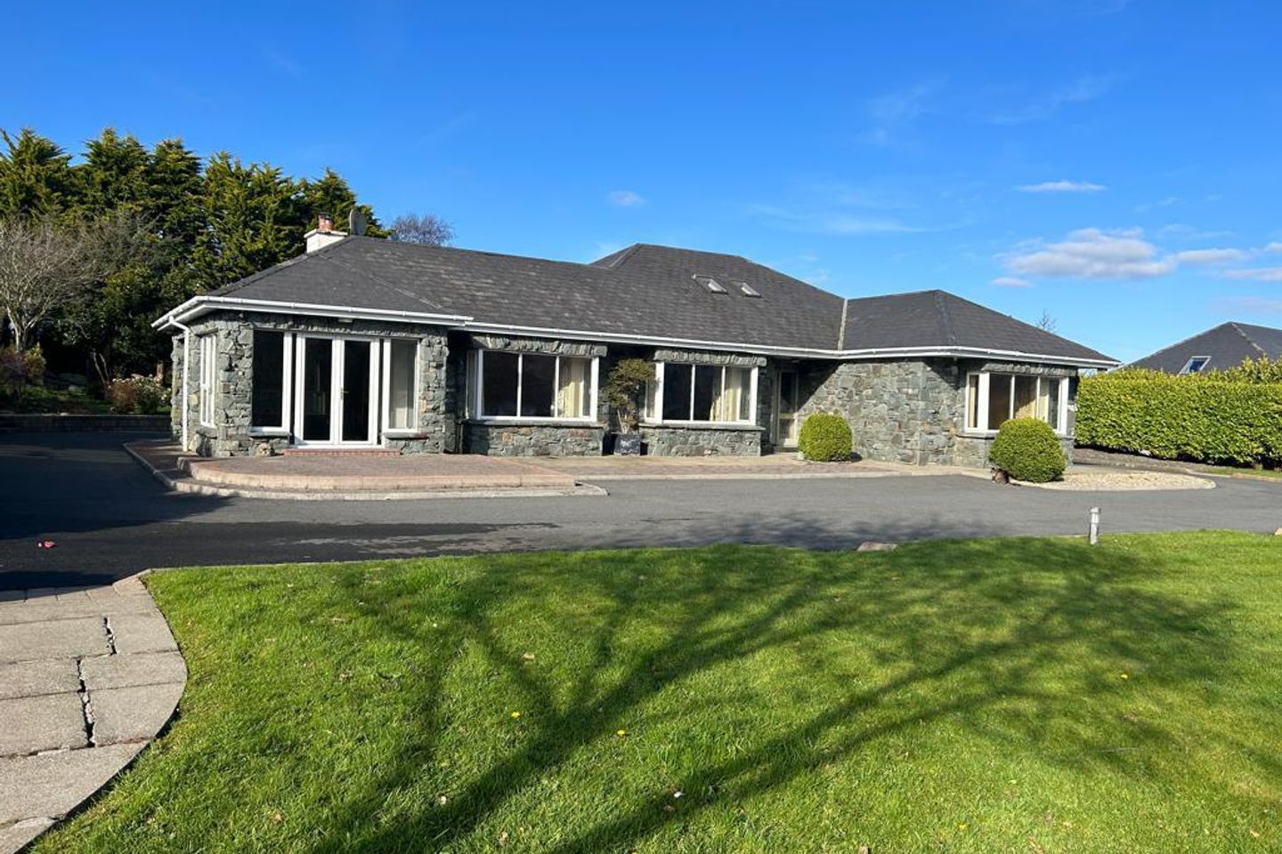 "Loch gCoiteáin", Dromdiralough, Muckross, Killarney, V93P6X2 is for