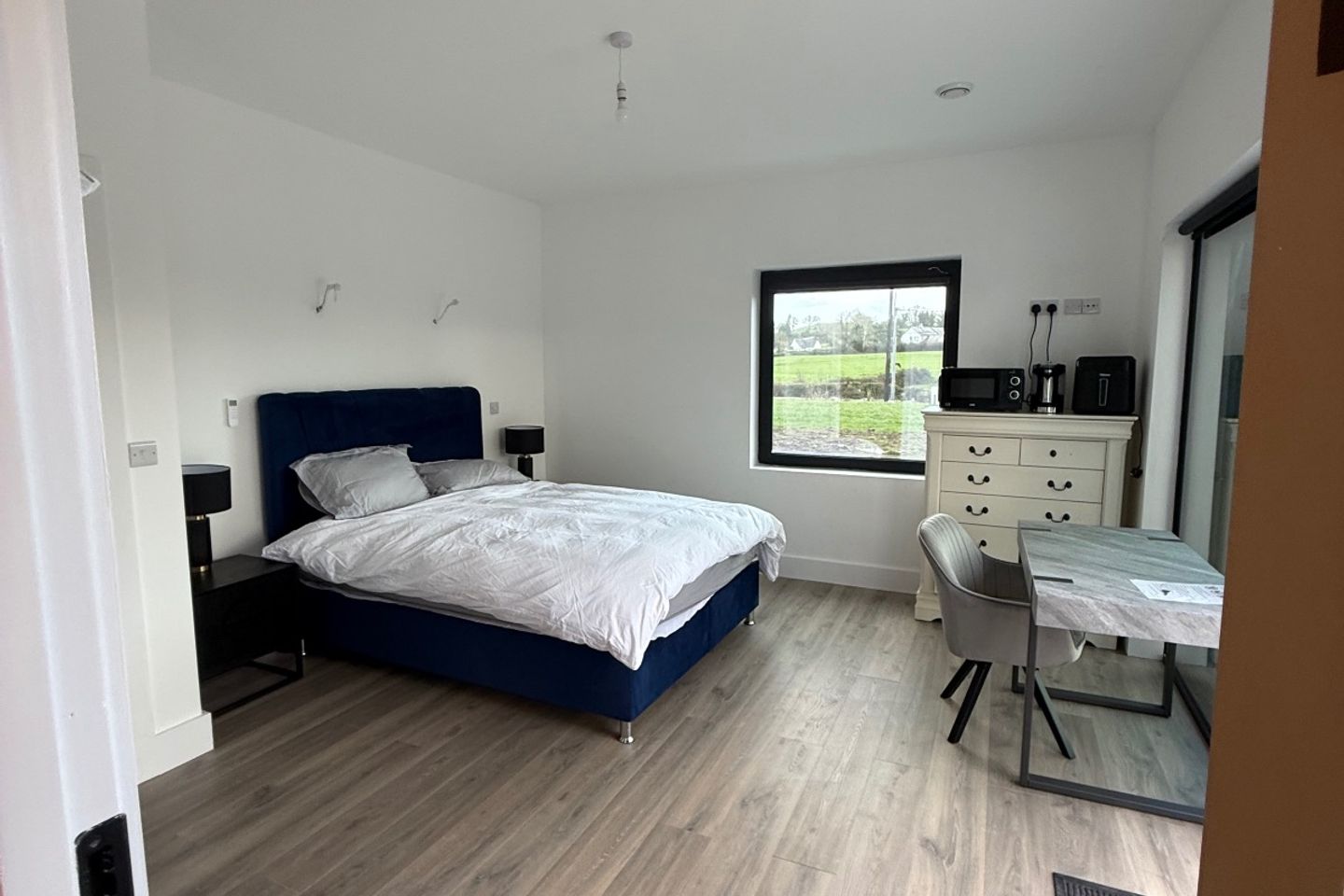 Parkanore Farmhouse, Boskill, Caherconlish, Pallas all bills included, Boher, Co. Limerick