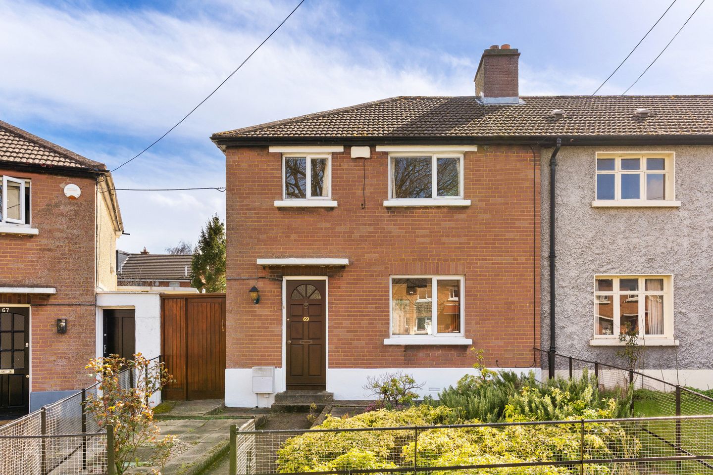 69 Larkfield Grove, Harold's Cross, Dublin 6W is for sale on Daft.ie