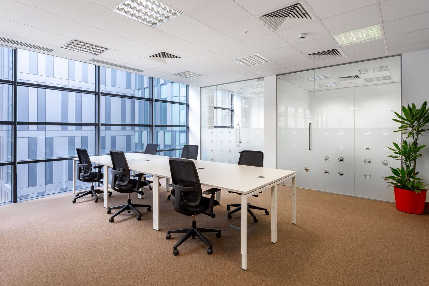 77 Sir John Rogerson's Quay, Dublin, Dublin 2