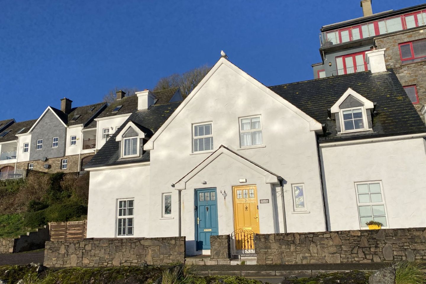 1 Lobster Cottages, Worlds End, Kinsale, Co. Cork, P17KX67
